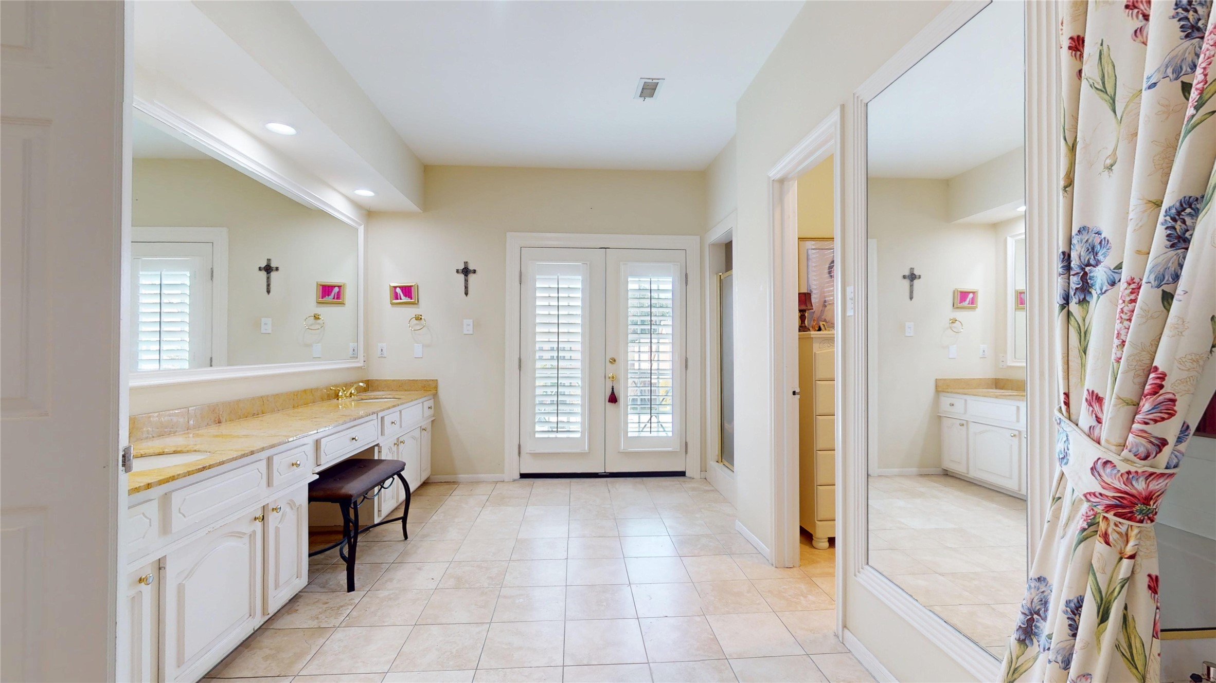 2203 Potomac Drive, #A, Houston, TX 77057