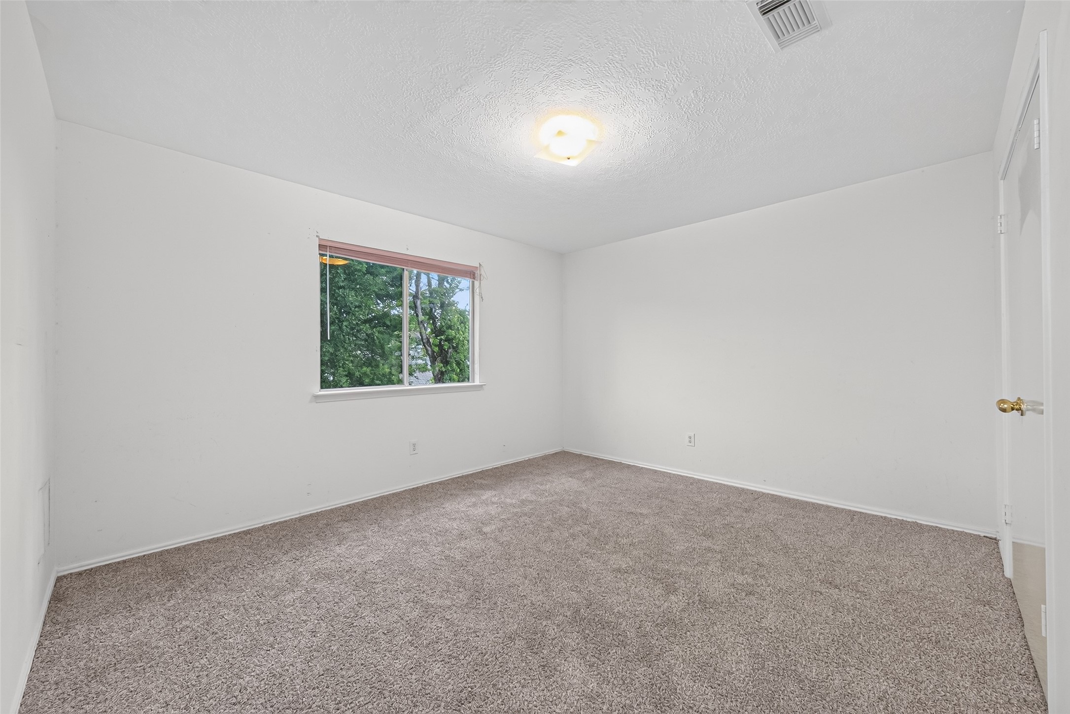 2446 Kenbridge Drive, Houston, TX 77067