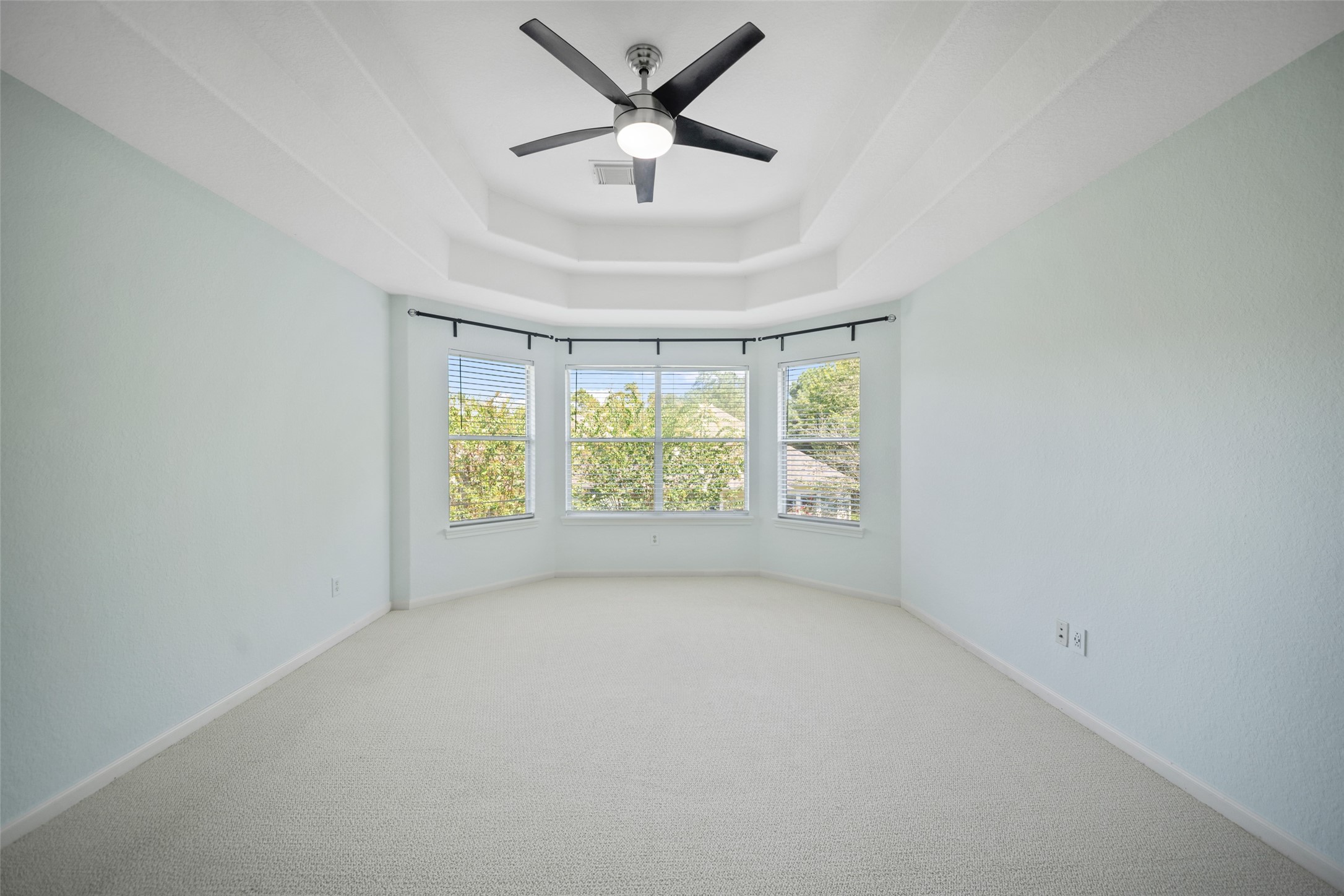 spacious primary bedroom