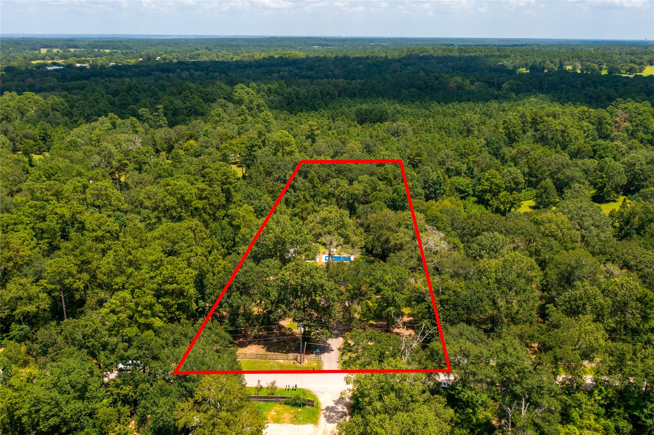 7273 Forest Hills Drive, Montgomery, TX 77316