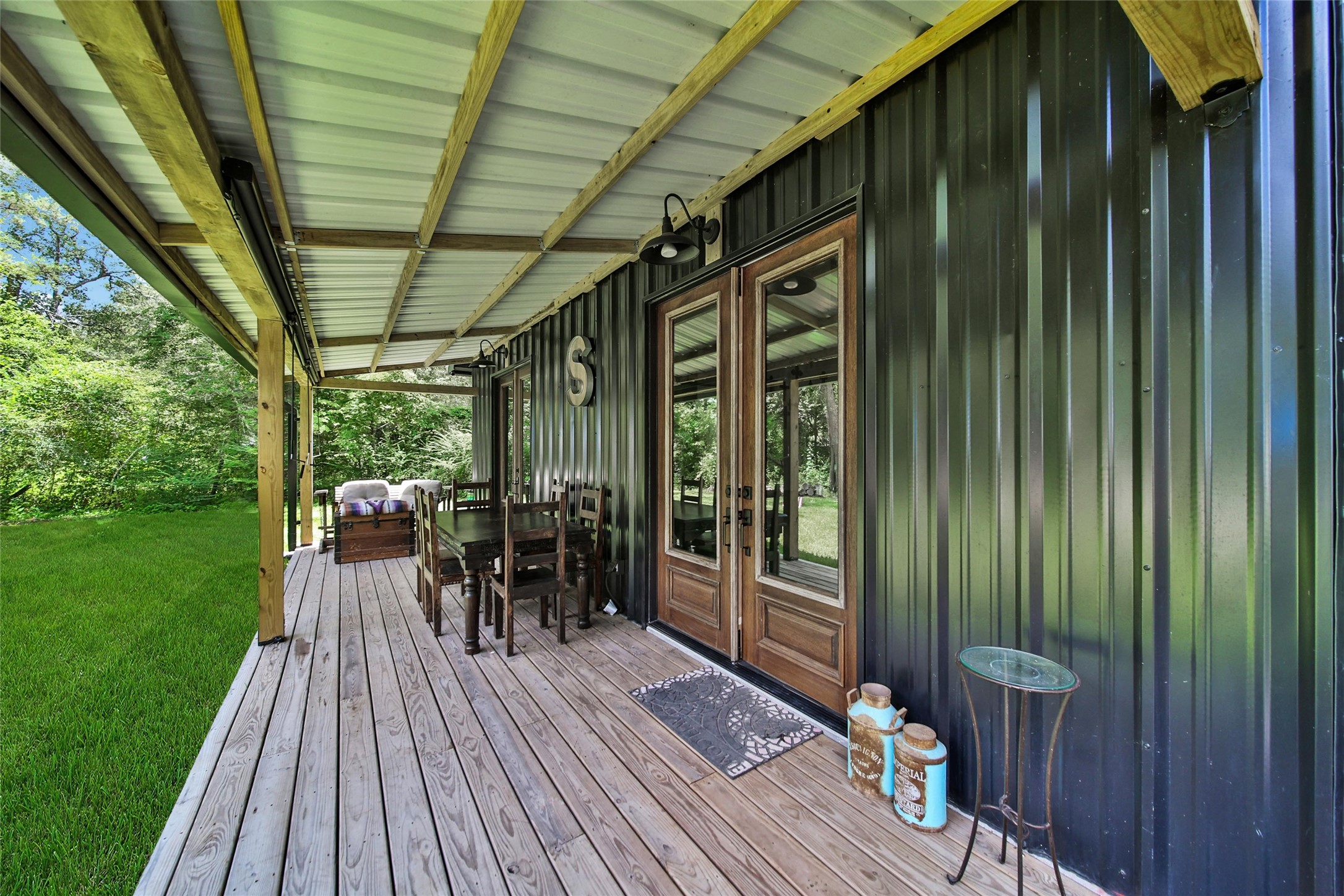 7273 Forest Hills Drive, Montgomery, TX 77316