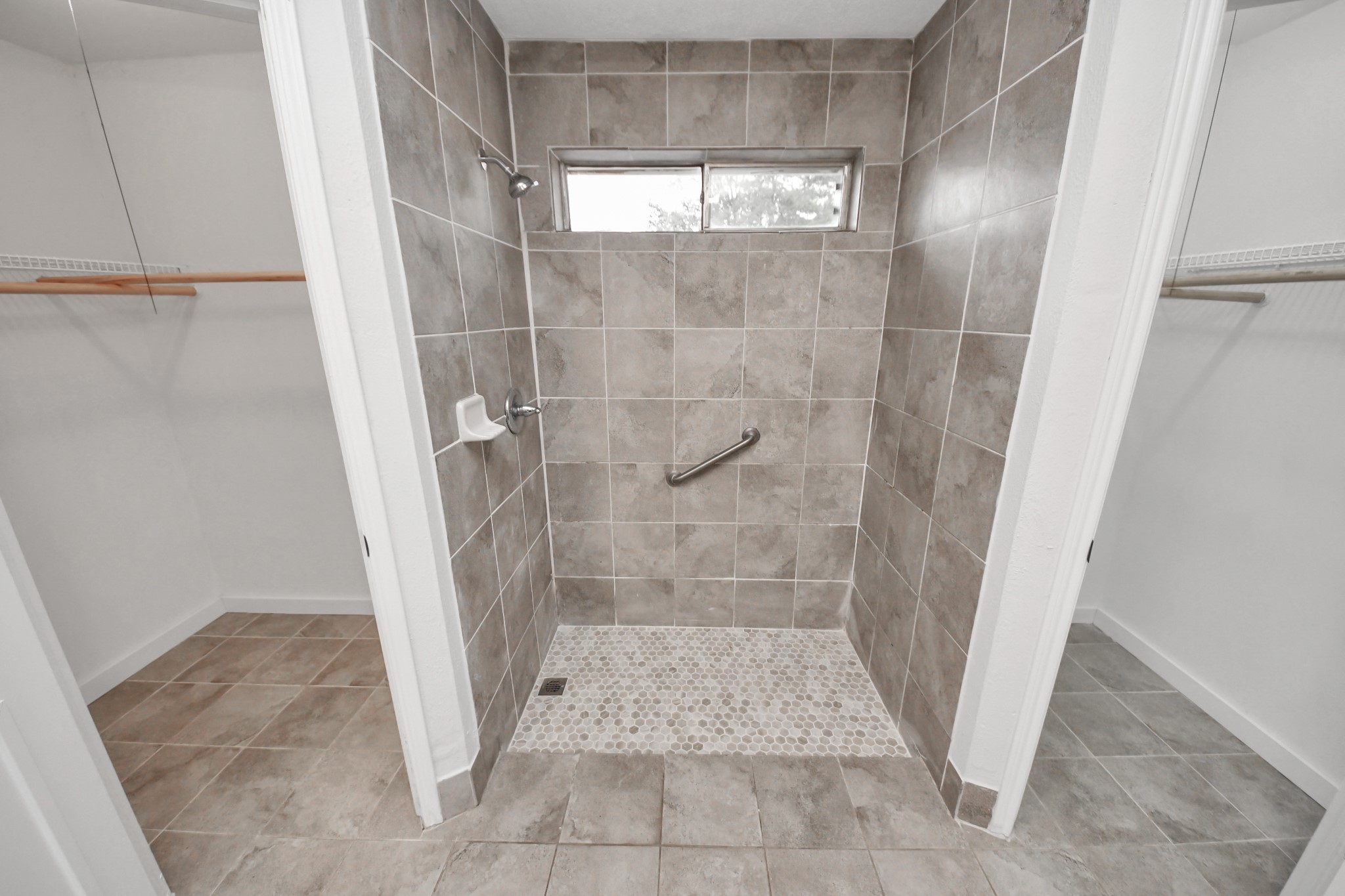 718 Land Grant Drive, Richmond, TX 77406
