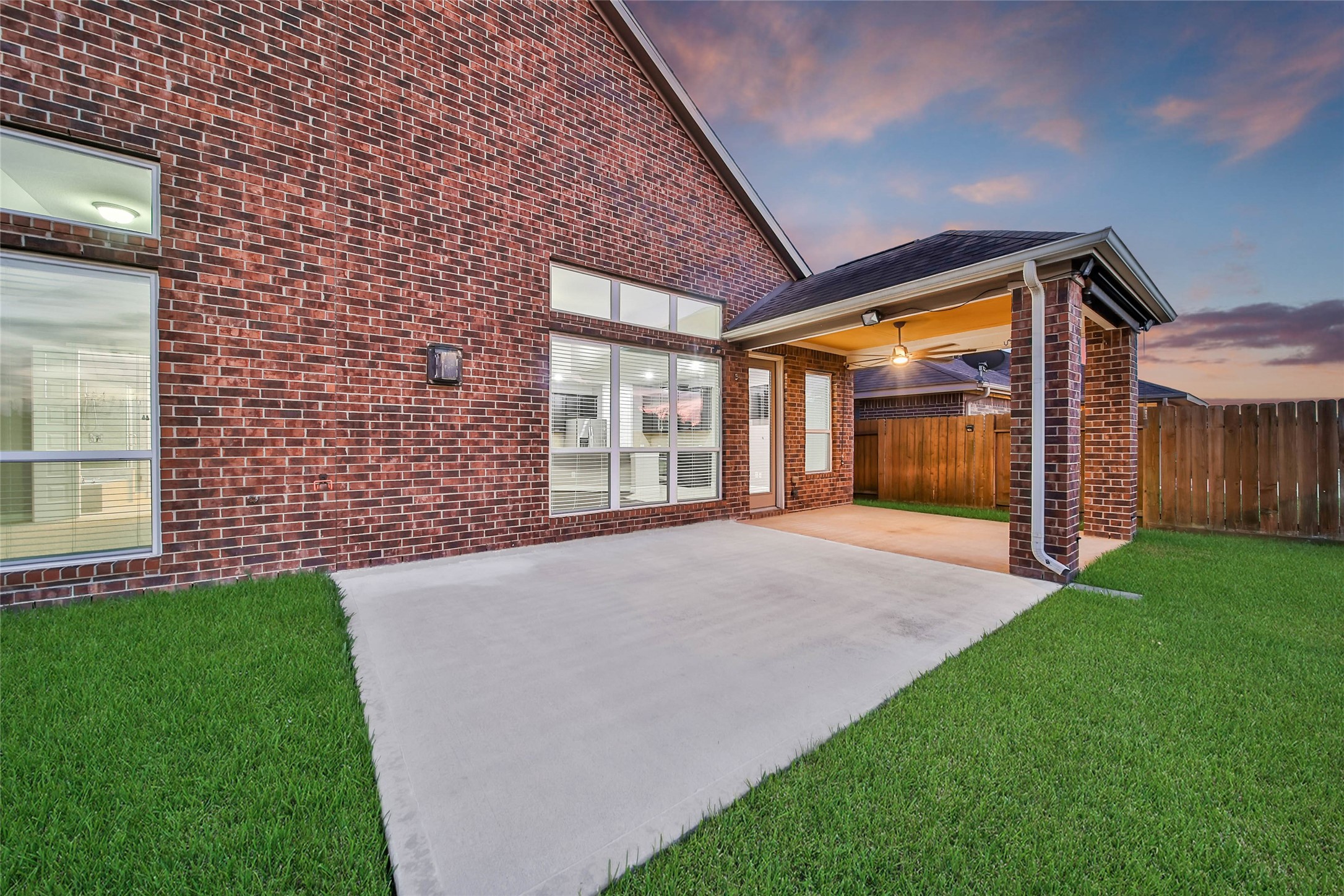 18003 Tall Chestnut Street, Cypress, TX 77429