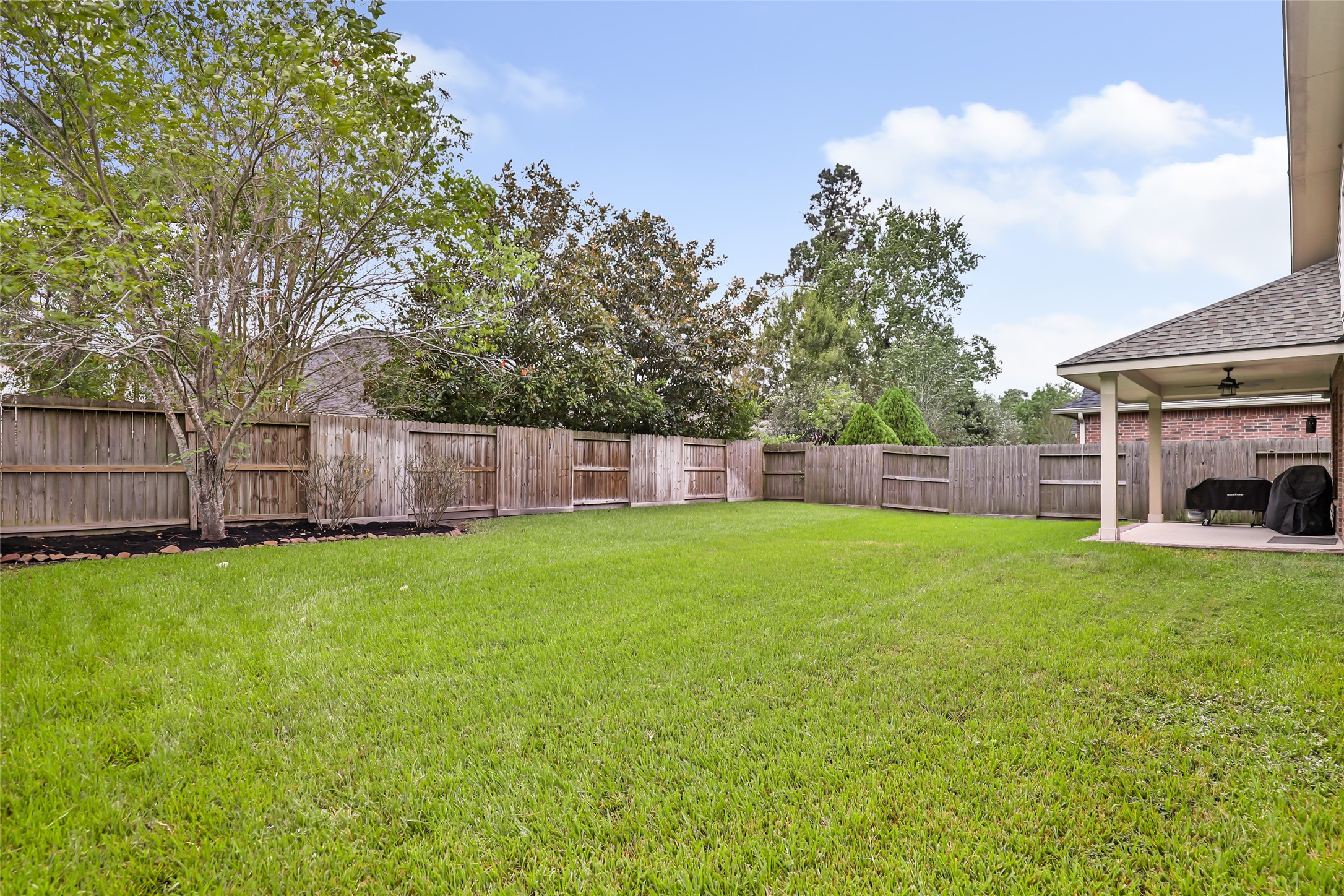 14422 Country Haven Court, Houston, TX 77044