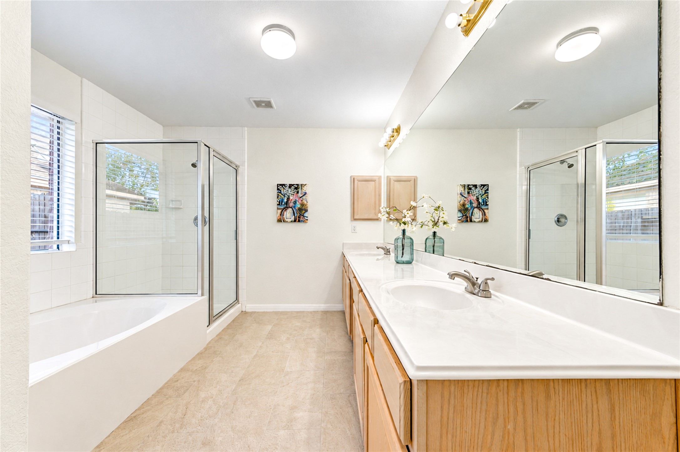 1307 S Teal Estates Circle, Fresno, TX 77545