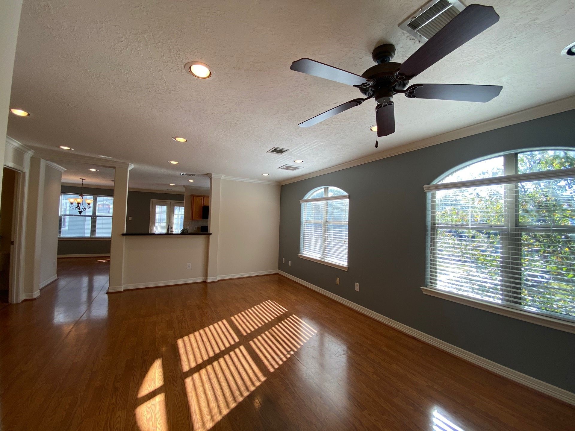 3710 Sherwood Lane, #101, Houston, TX 77092 3710 Sherwood Lane, #101, Houston, TX 77092