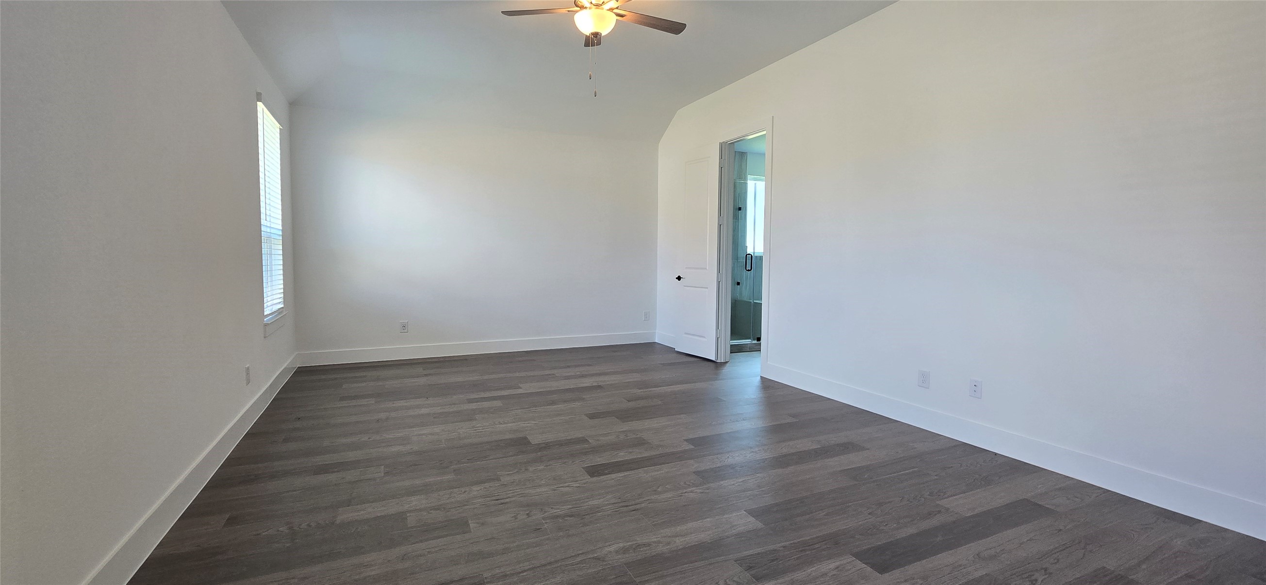 3327 Summercrisp Hollow Ln, Pearland, TX 77581
