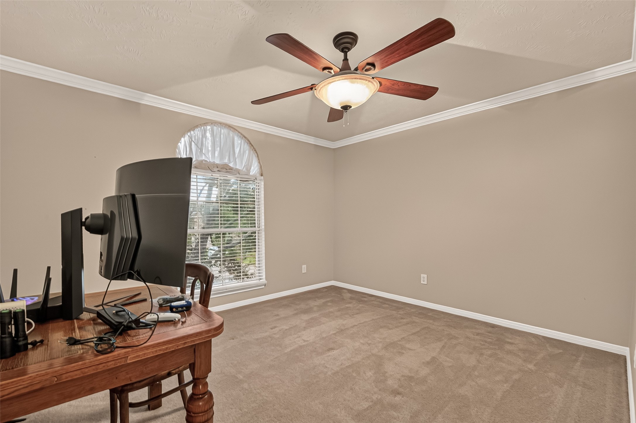 314 Willowood Drive, League City, TX 77573