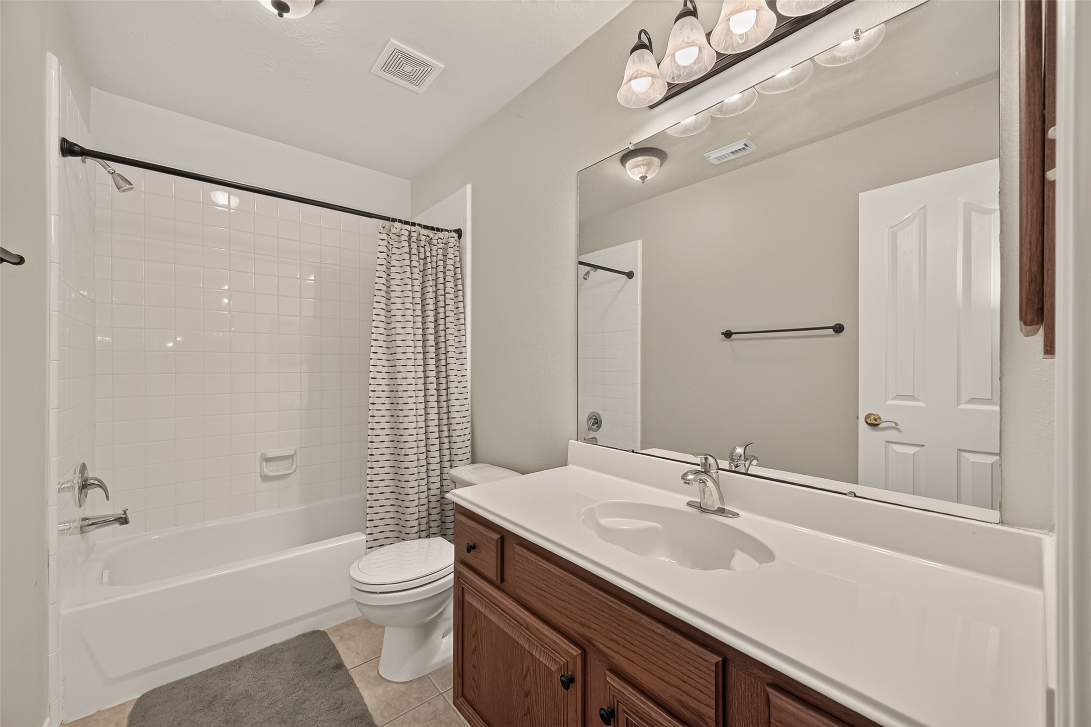 314 Willowood Drive, League City, TX 77573