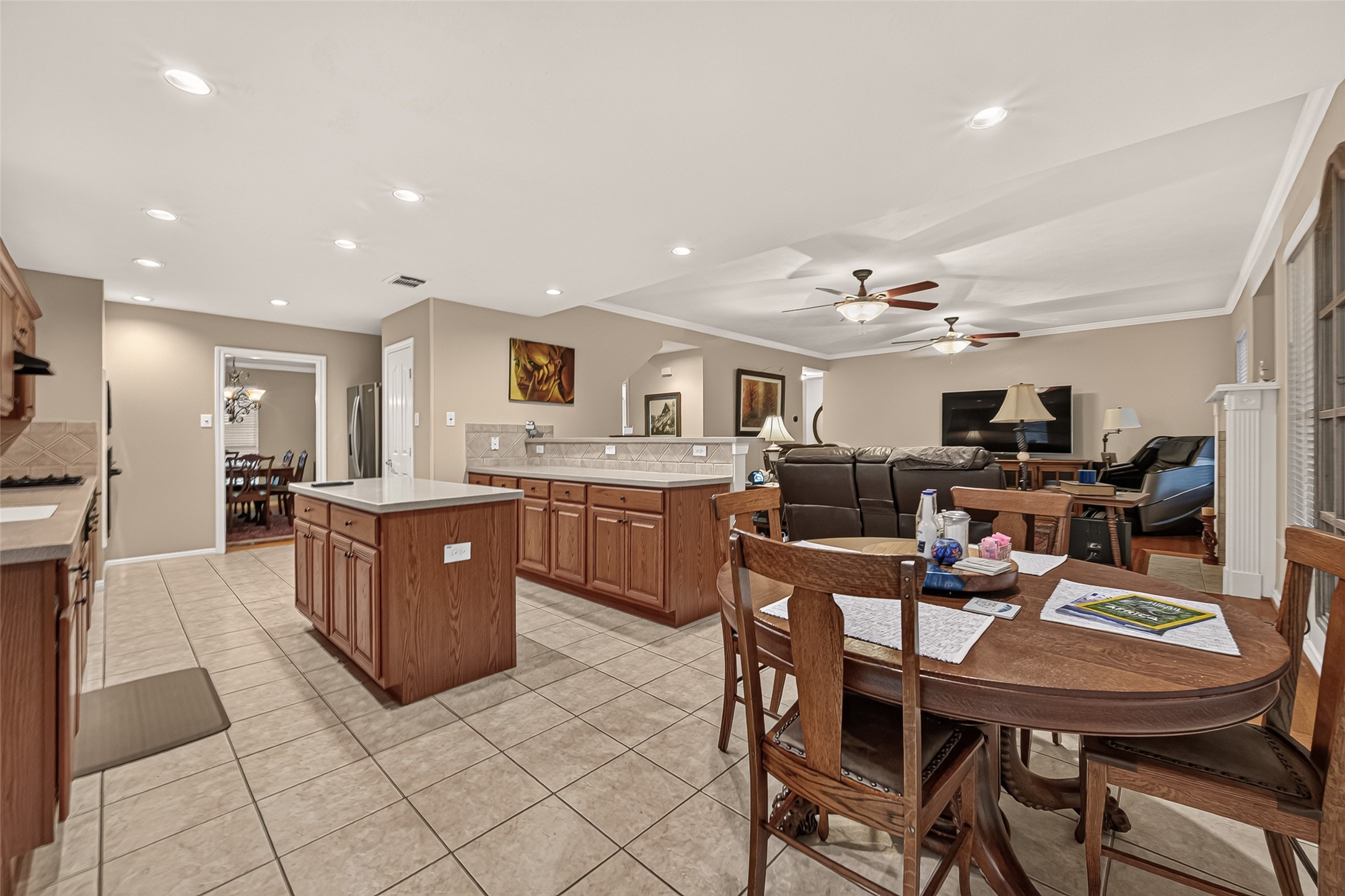 314 Willowood Drive, League City, TX 77573