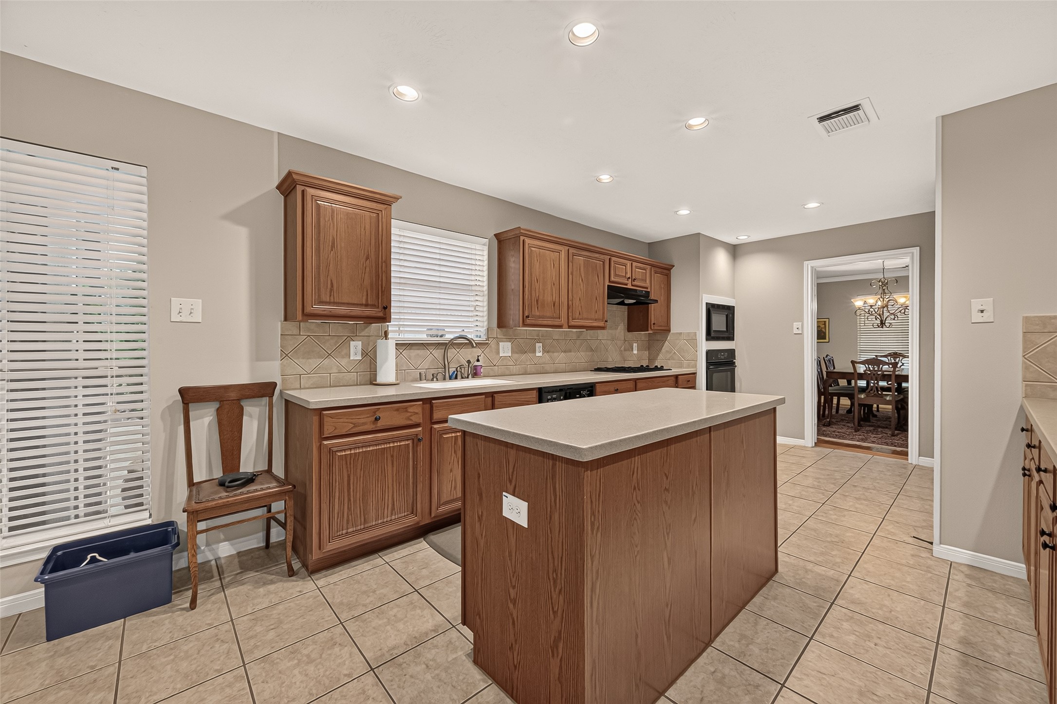 314 Willowood Drive, League City, TX 77573