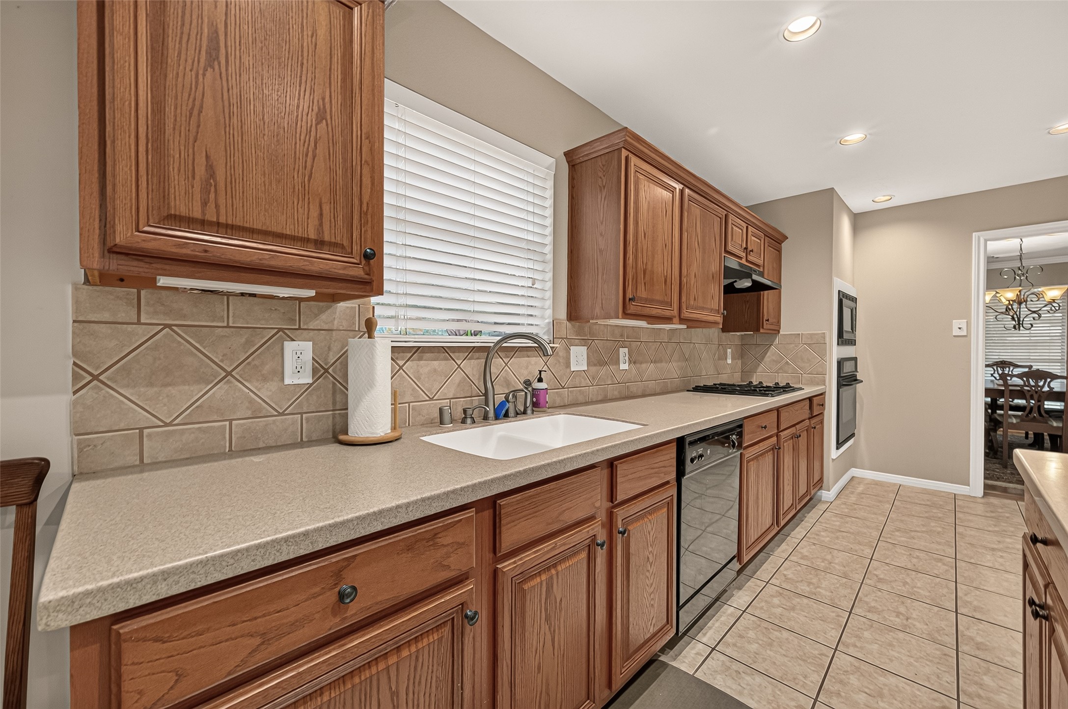 314 Willowood Drive, League City, TX 77573