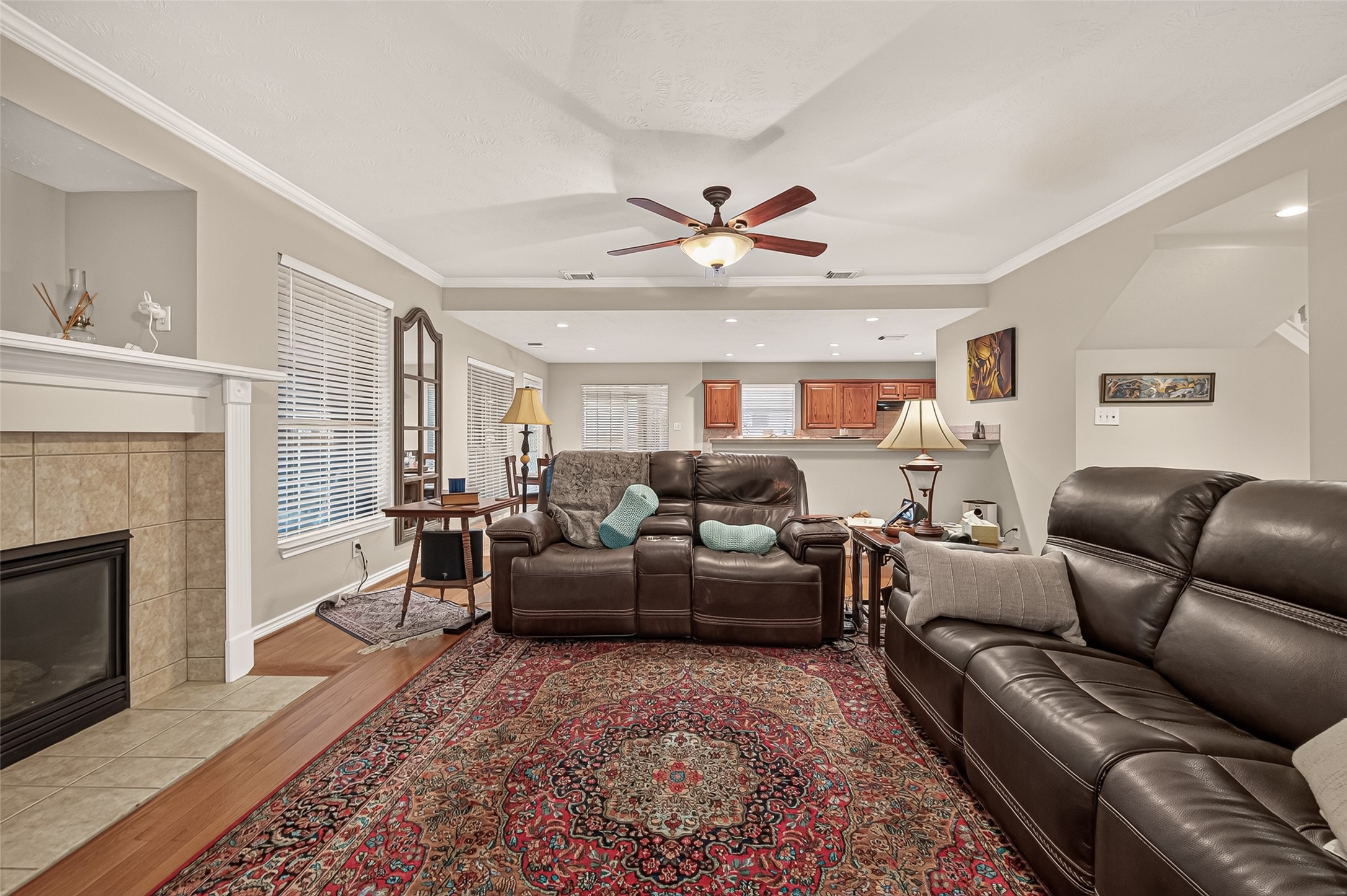 314 Willowood Drive, League City, TX 77573