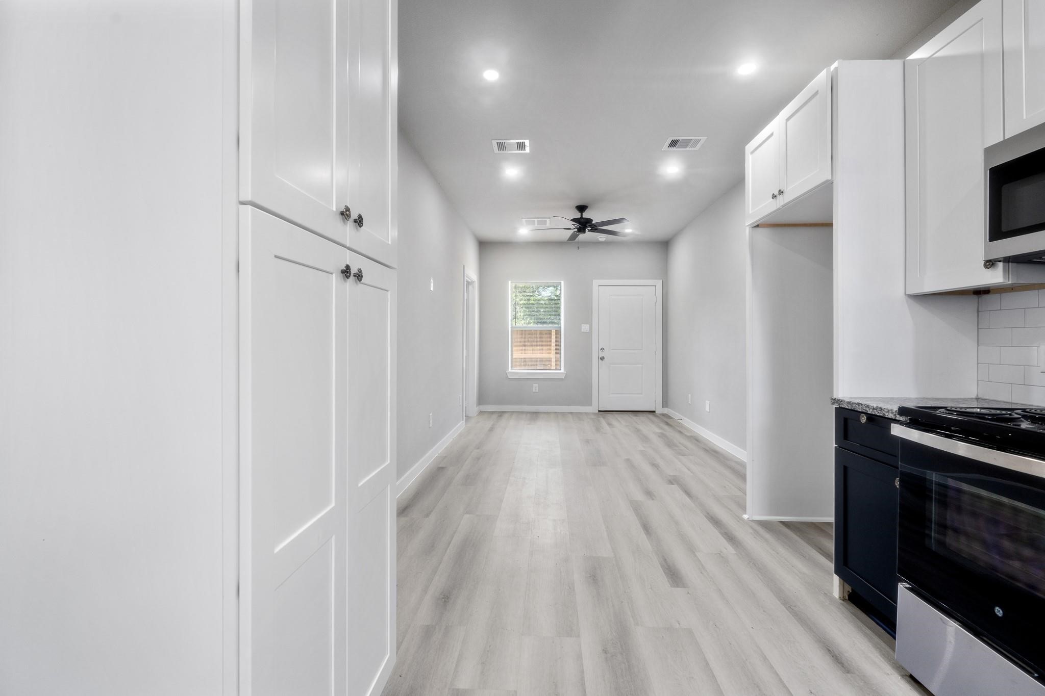 8153 Tate Street, #B, Houston, TX 77028 8153 Tate Street, #B, Houston, TX 77028