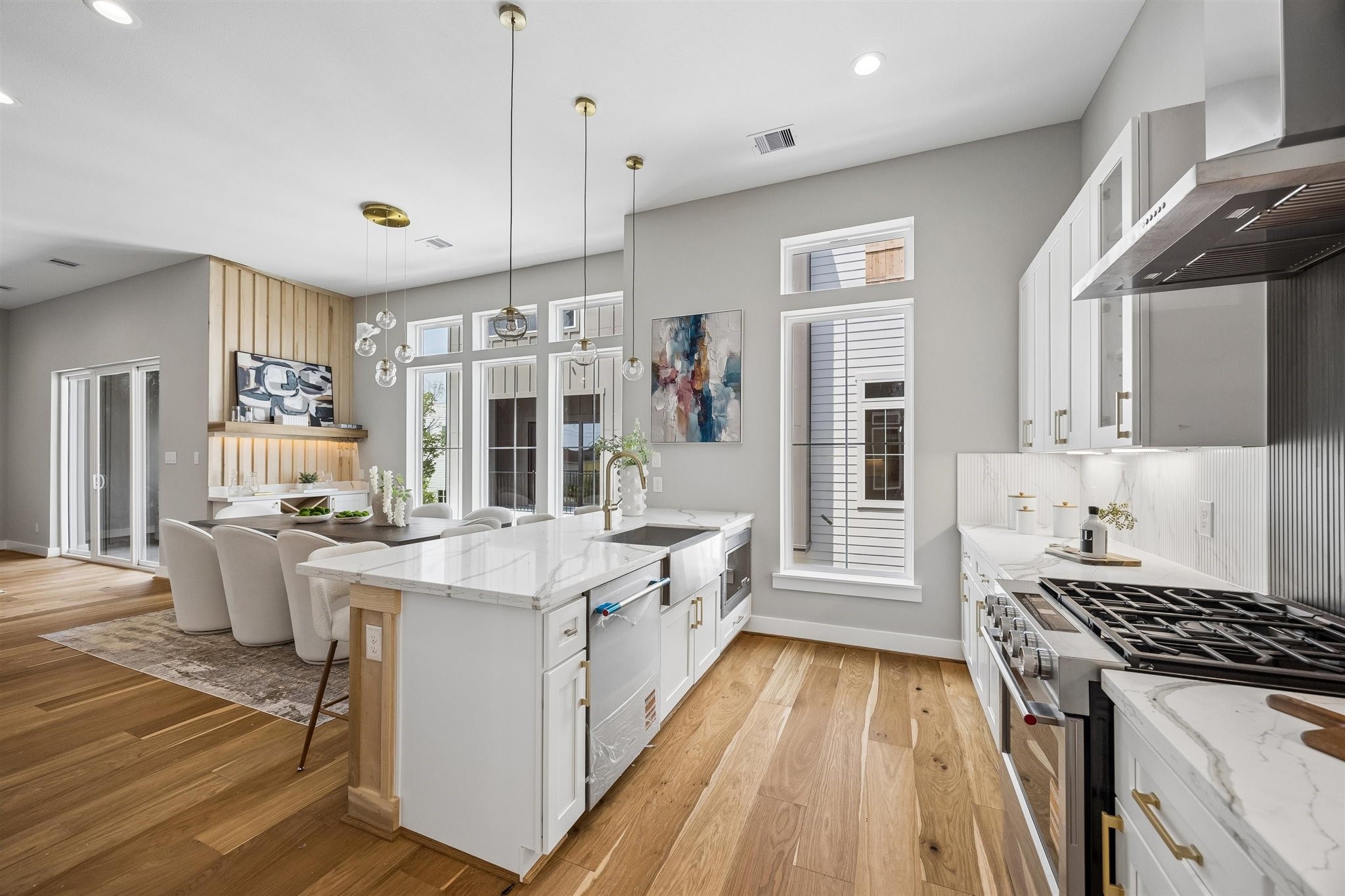 1181 W 19th Street, Houston, TX 77008 1181 W 19th Street, Houston, TX 77008