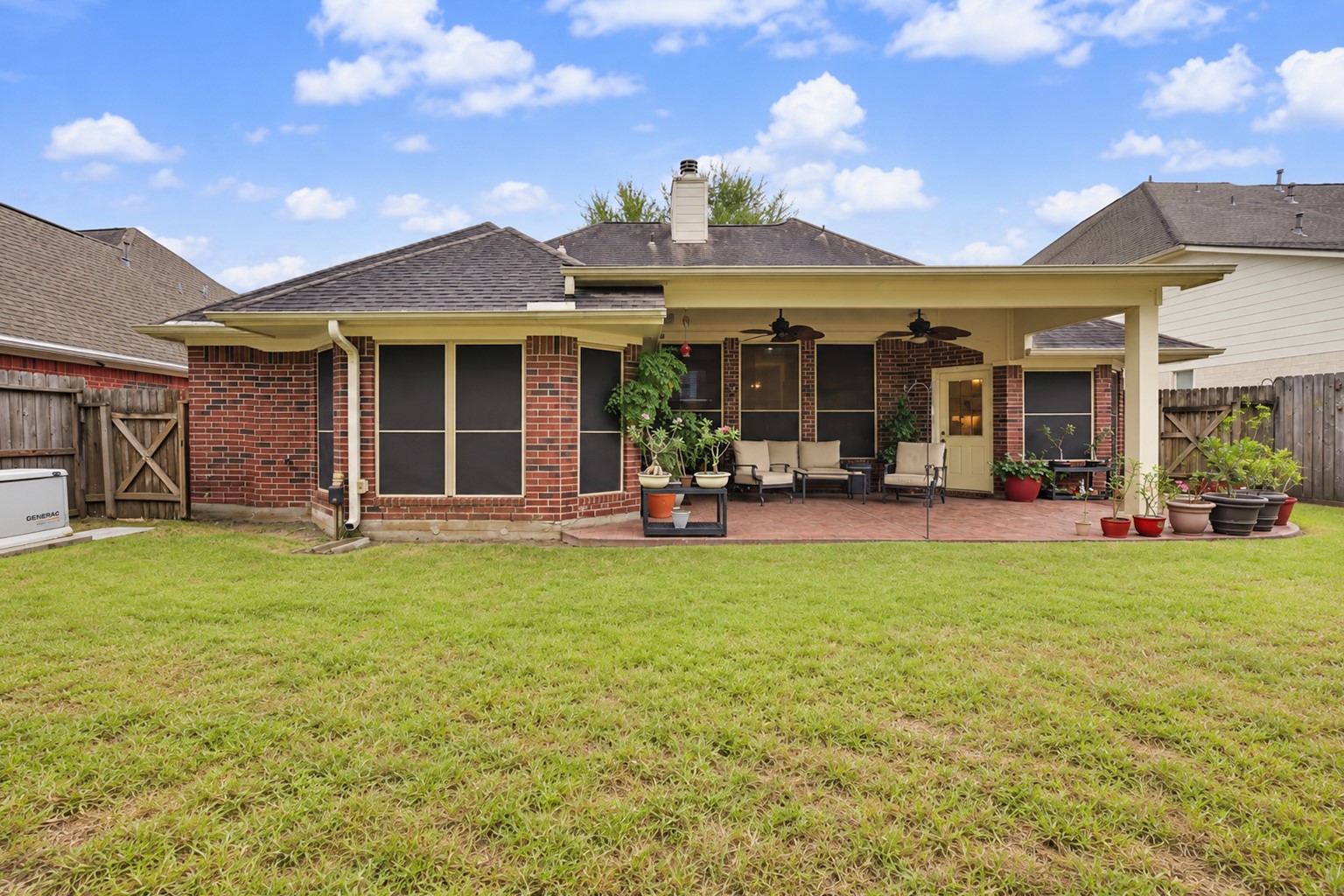 1918 Oakwood Court Drive, Baytown, TX 77521