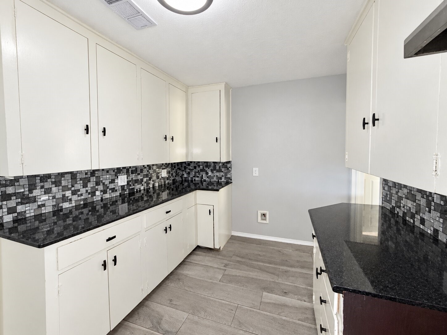 1110 Lafferty Road, Pasadena, TX 77502