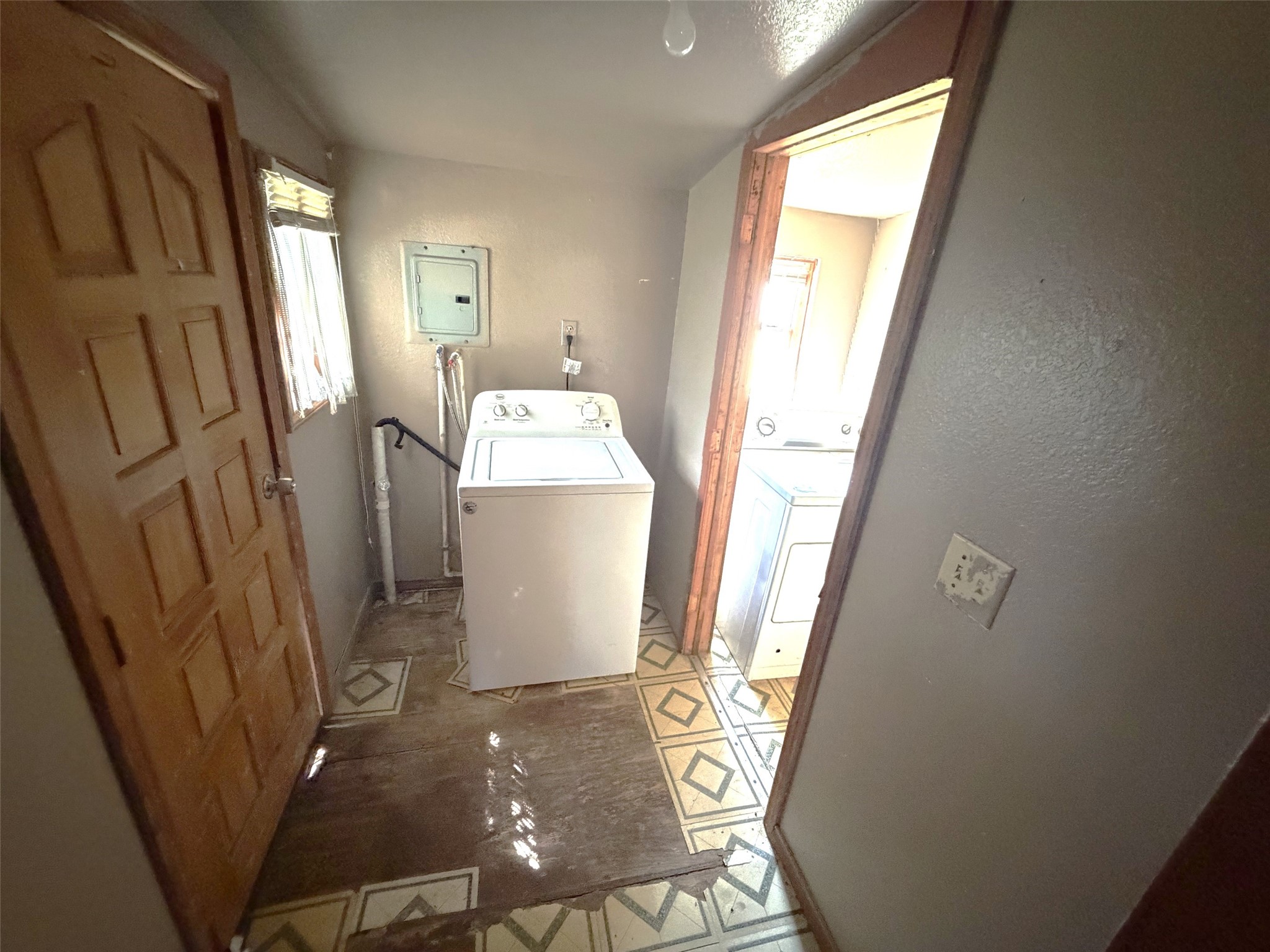 The laundry room.