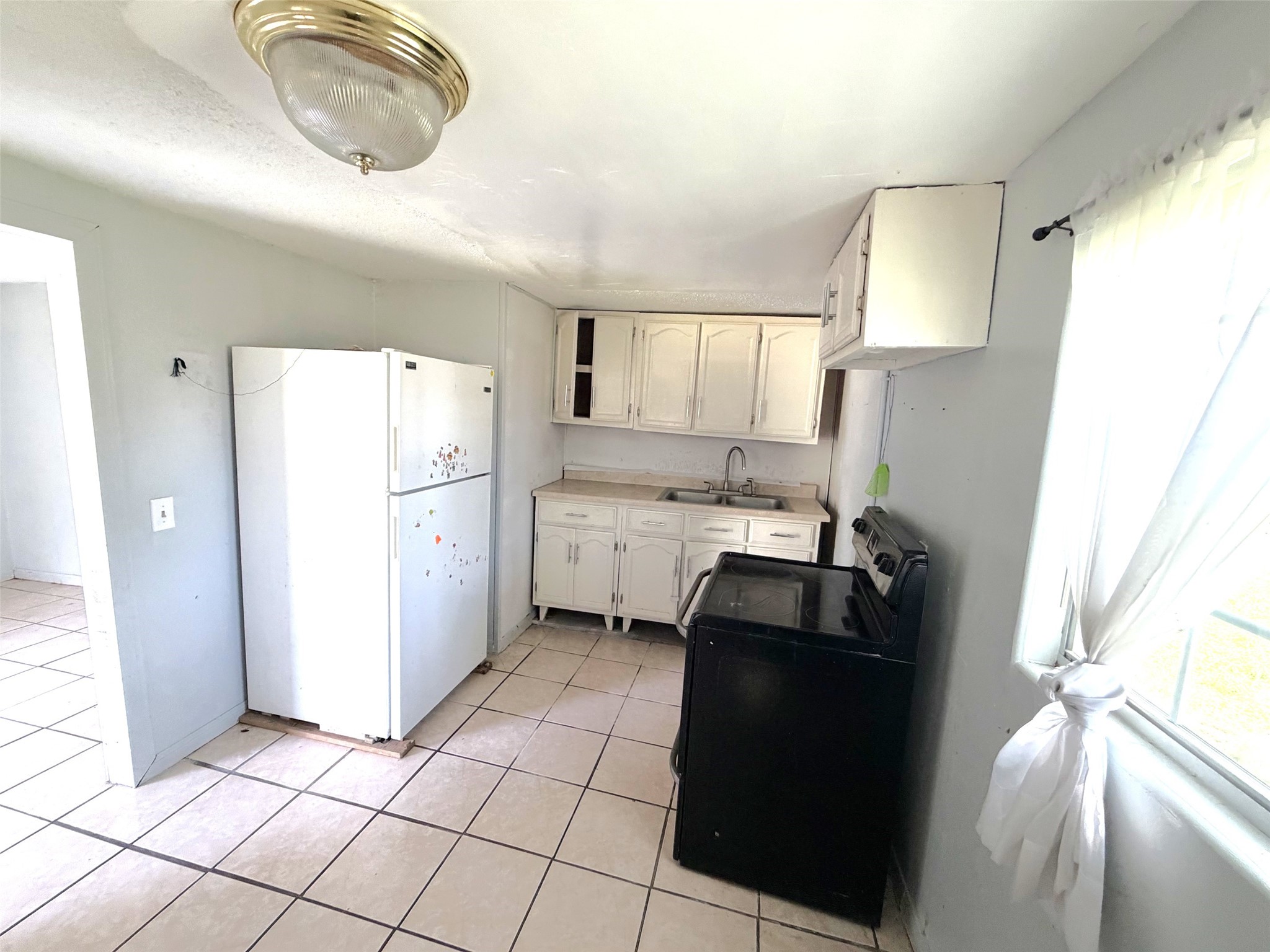 The kitchen and dining area.