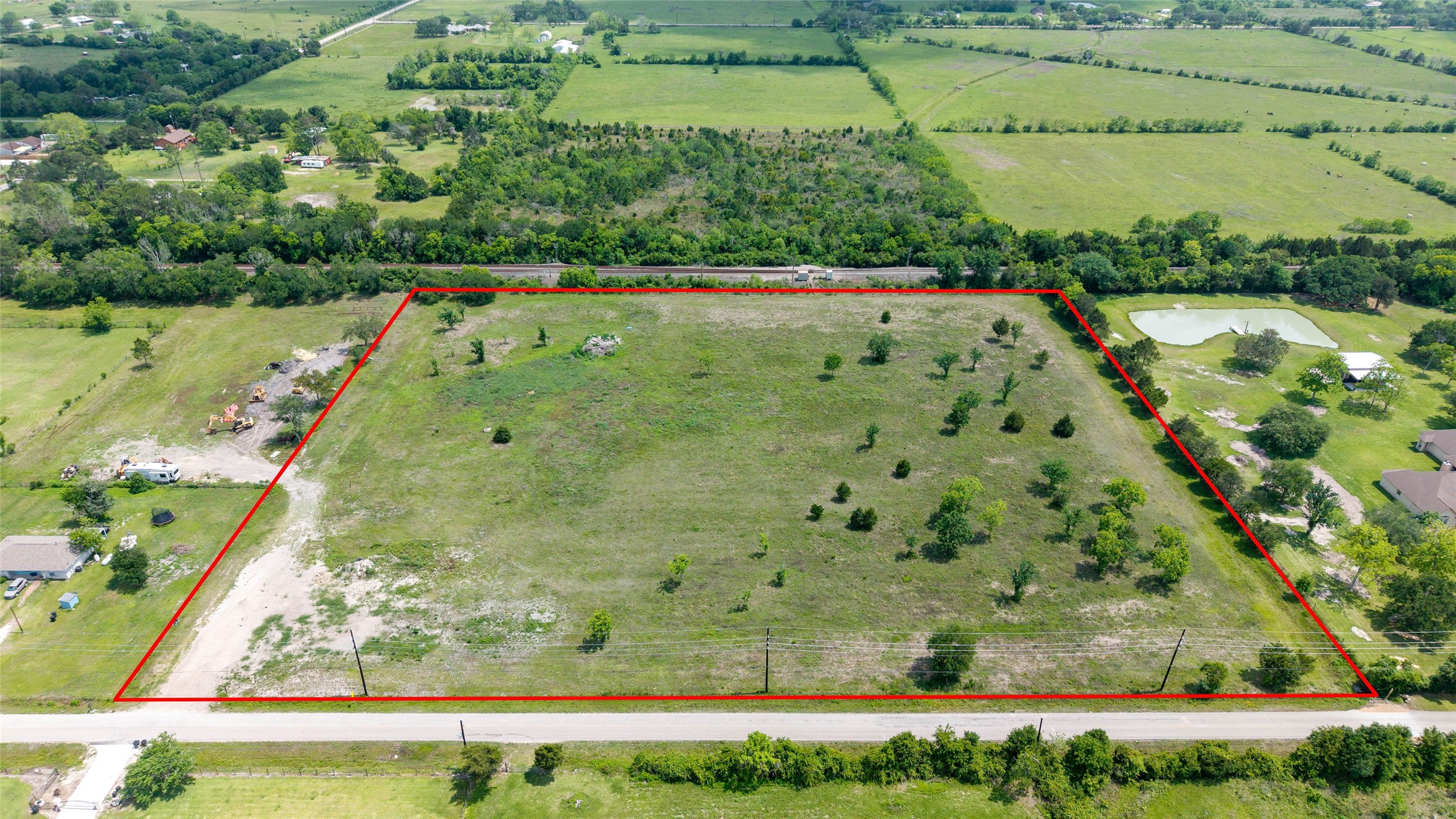 2289 County Road 163, Alvin, TX 77511