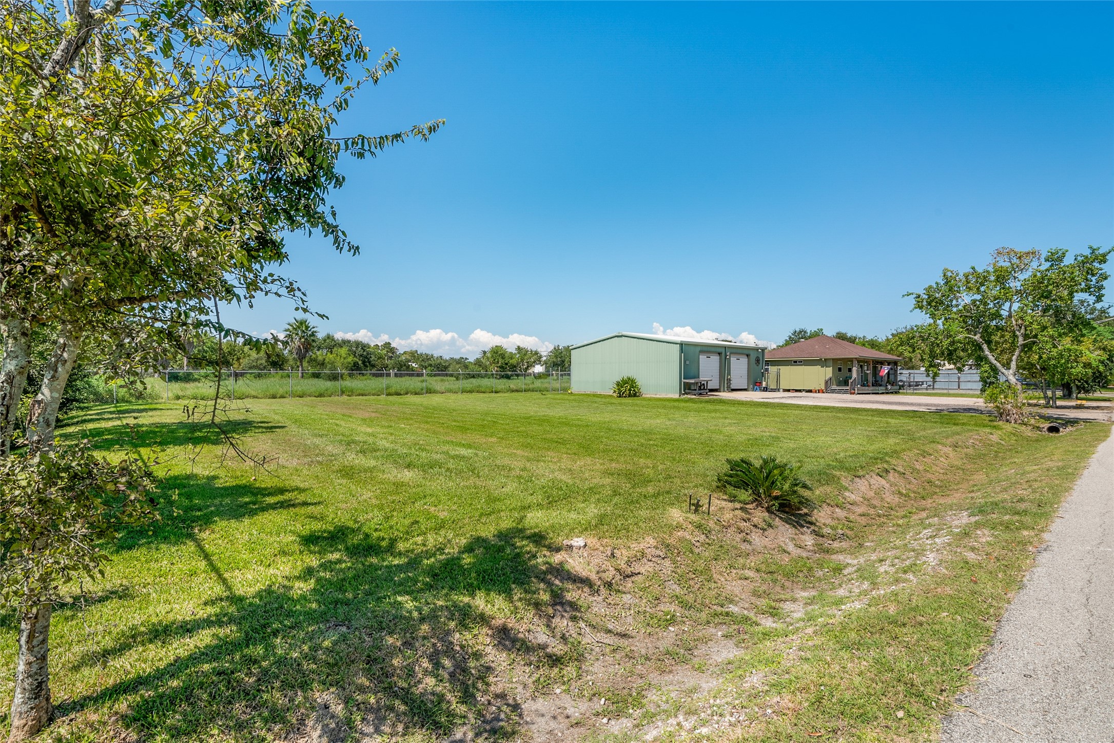 0000 23 1/2 Street, San Leon, TX 77539