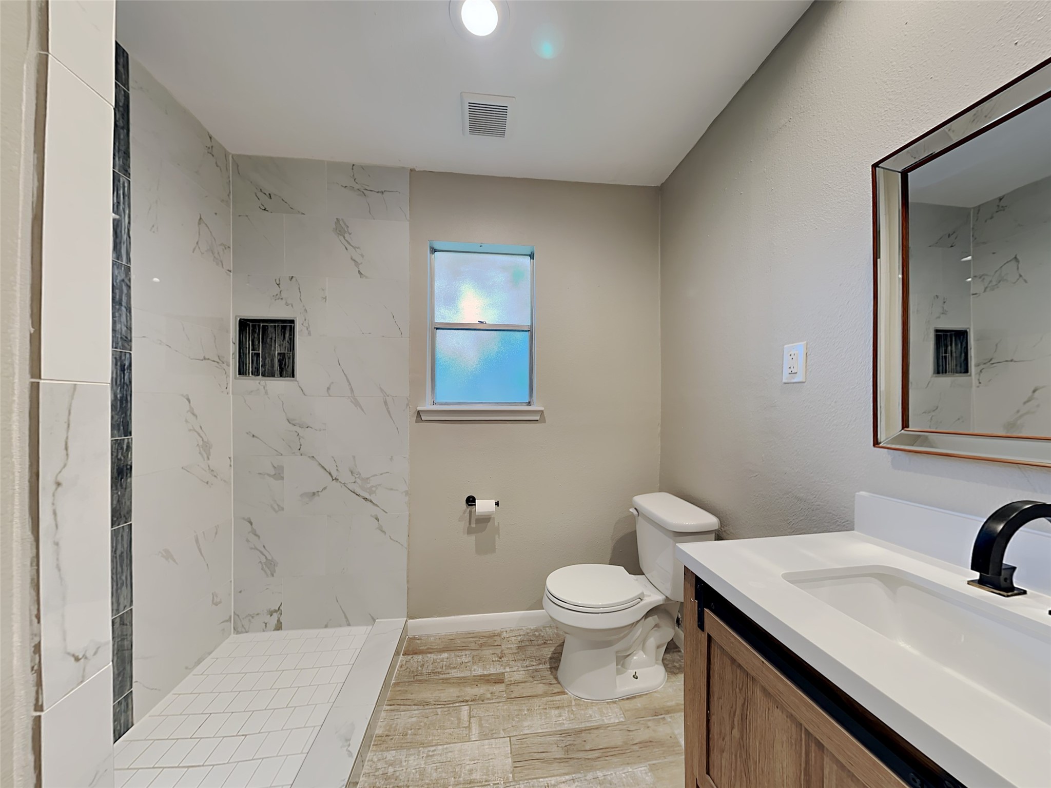 807 Chateau Place, Richmond, TX 77469