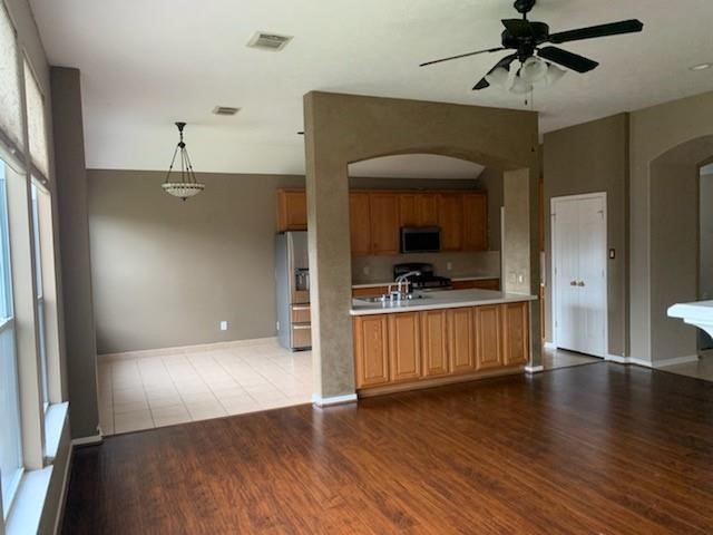 4806 Russett Lane, Sugar Land, TX 77479