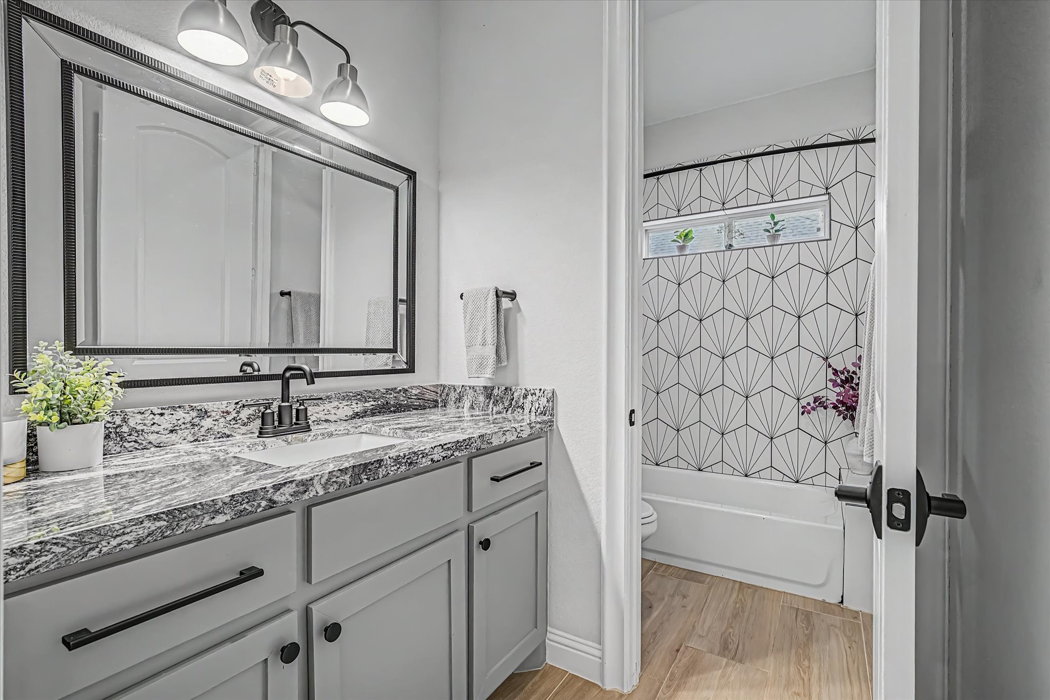 1813 N Prairie Lane, Deer Park, TX 77536