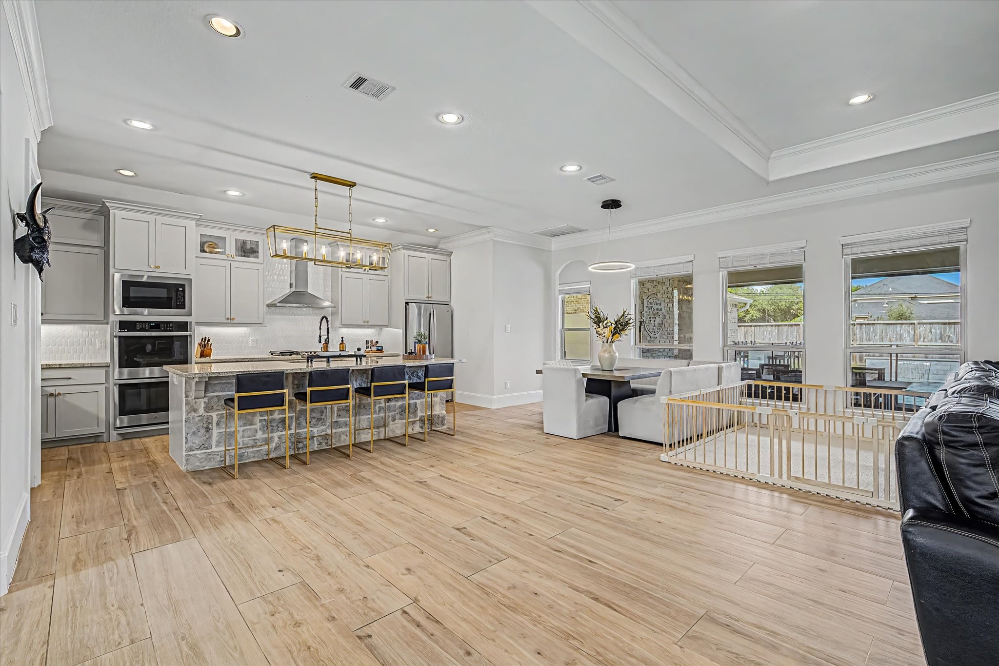 1813 N Prairie Lane, Deer Park, TX 77536