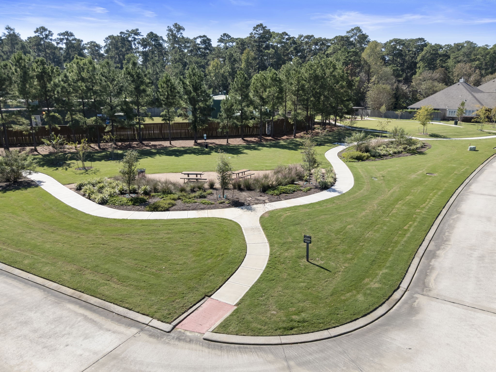 431 Hendricks Forest Lane, Conroe, TX 77384