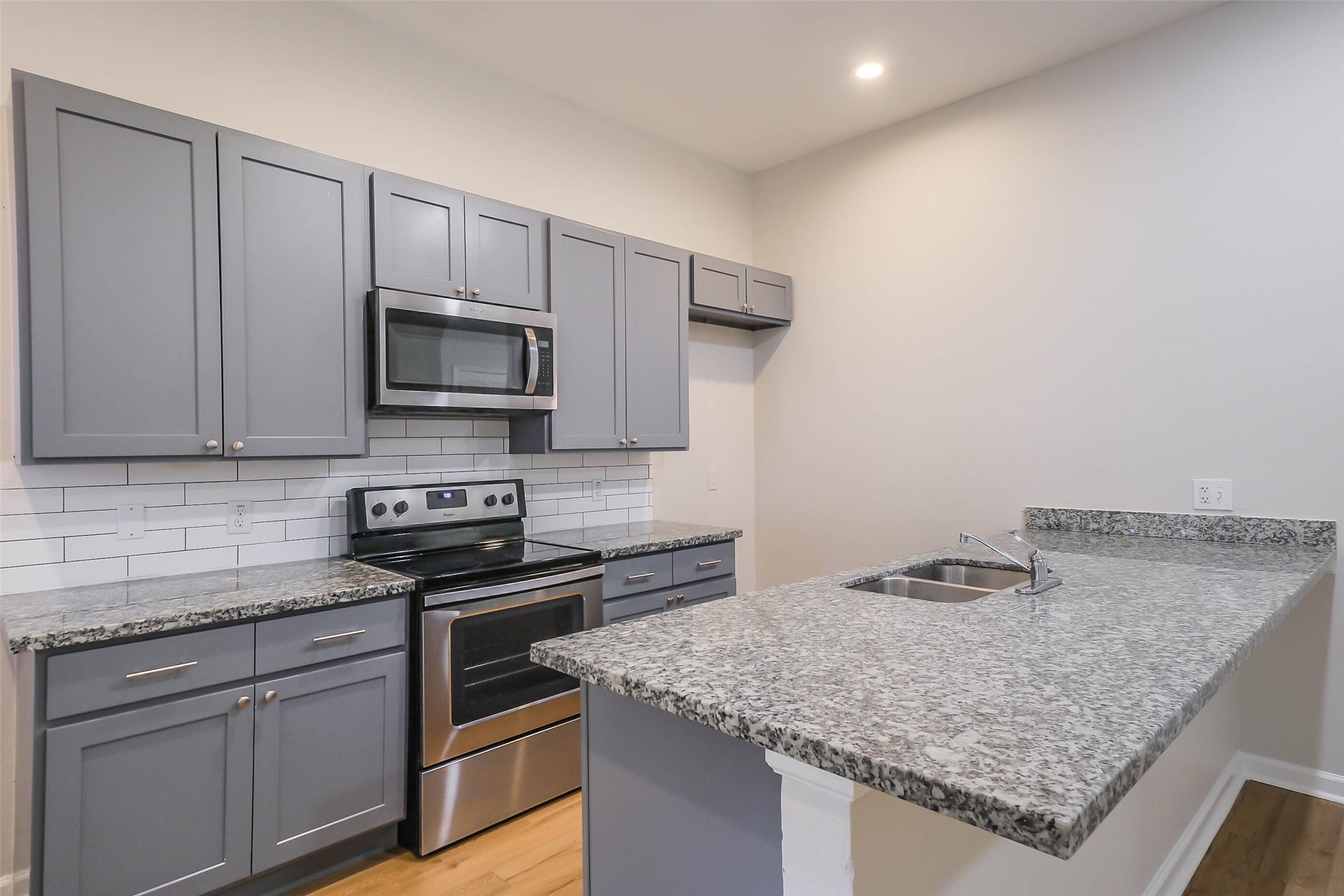 Photos from previous listing