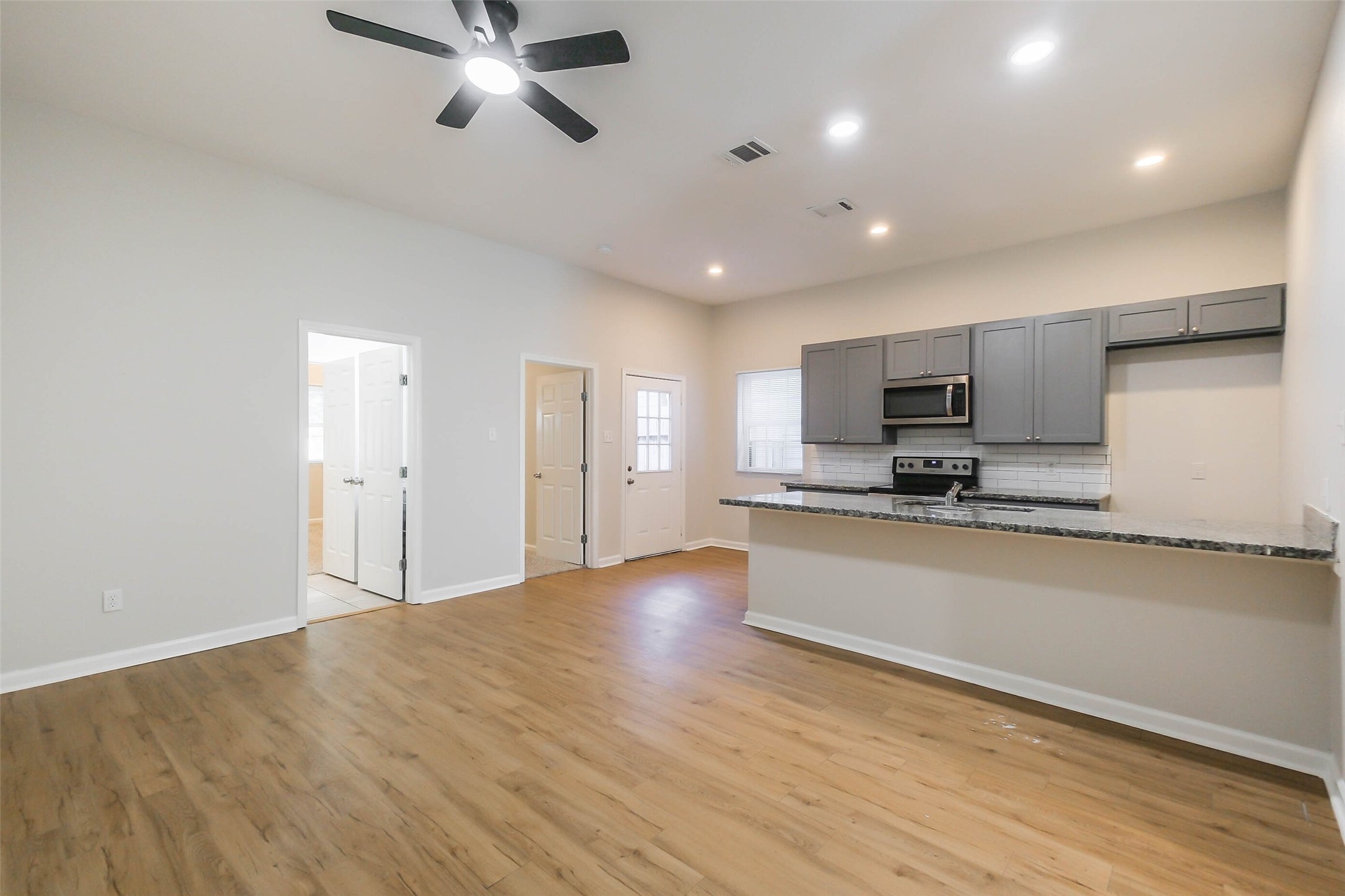 Photos from previous listing