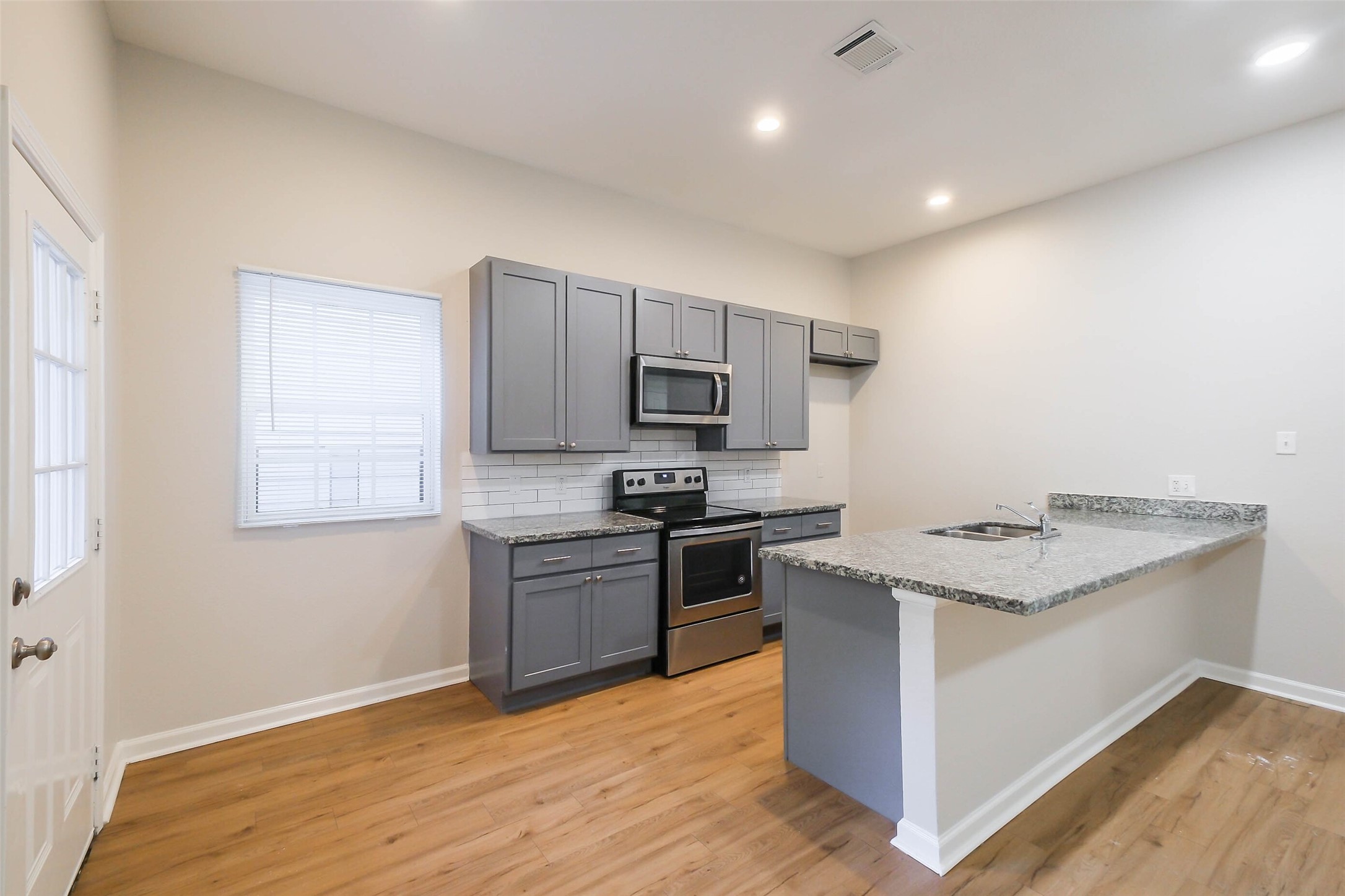 Photos from previous listing