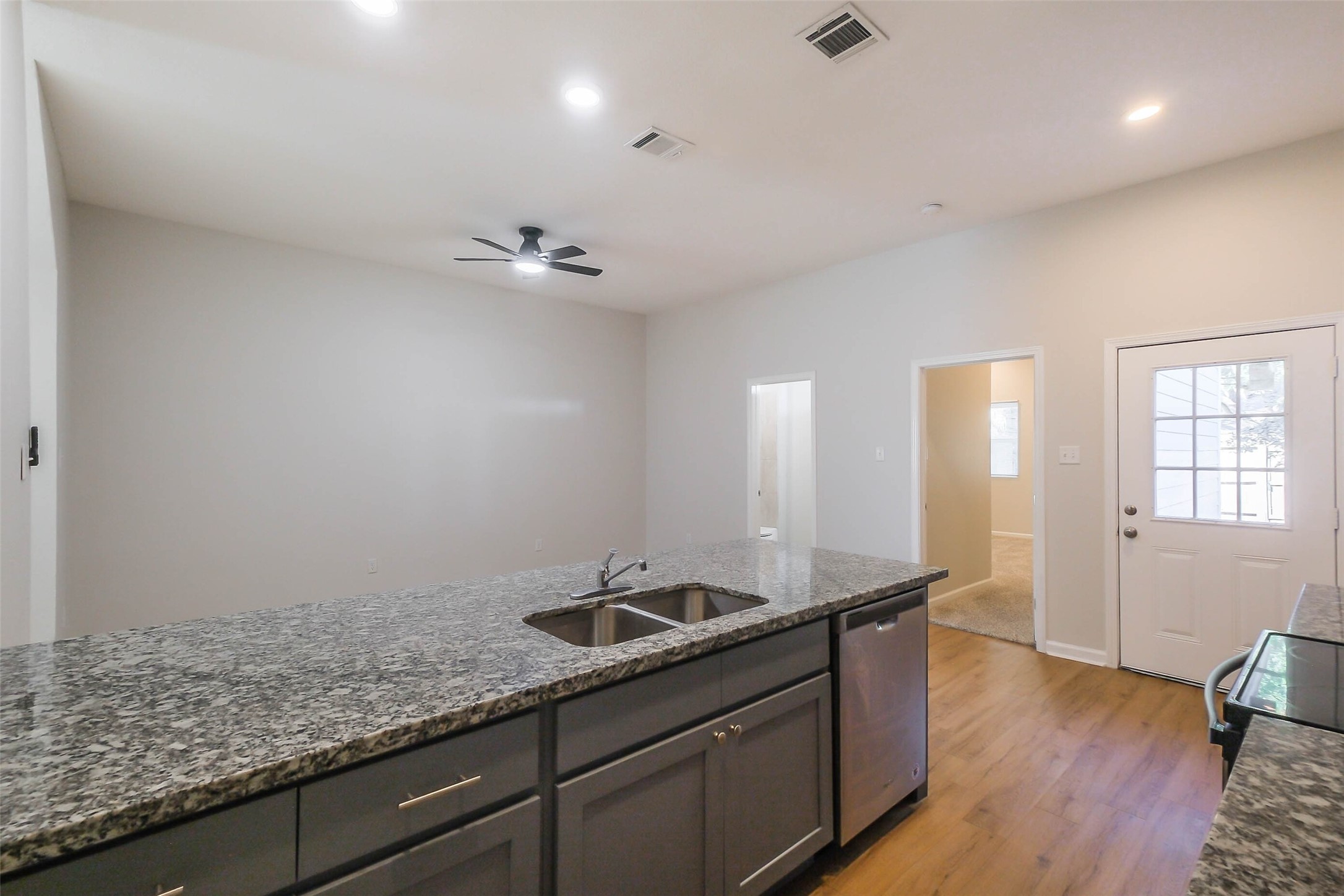 Photos from previous listing