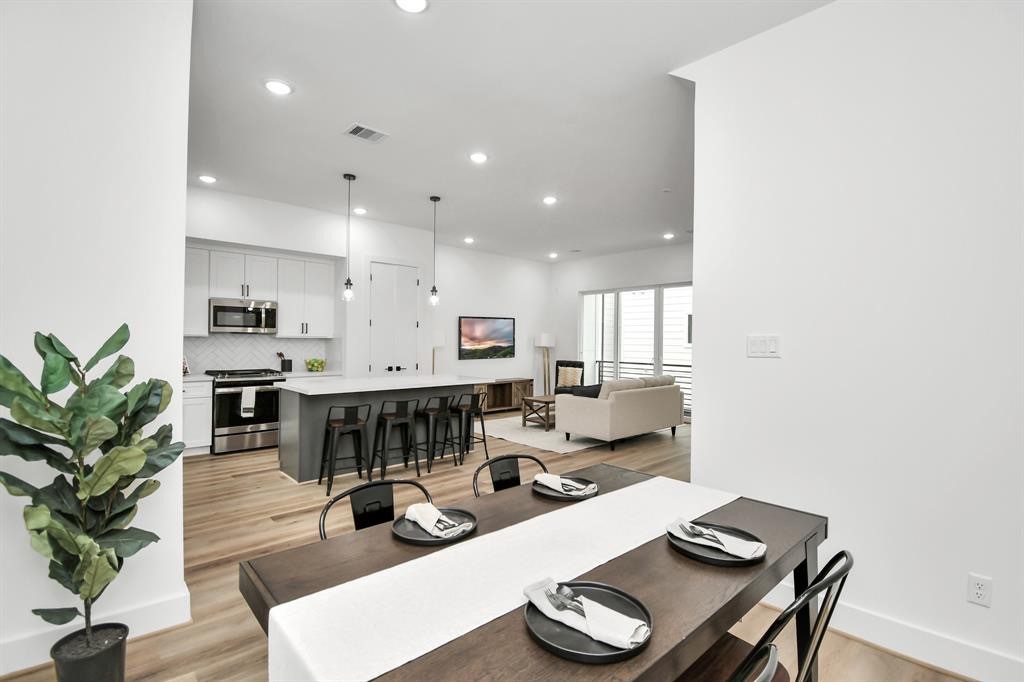 4804 Elysian Street, #D, Houston, TX 77009