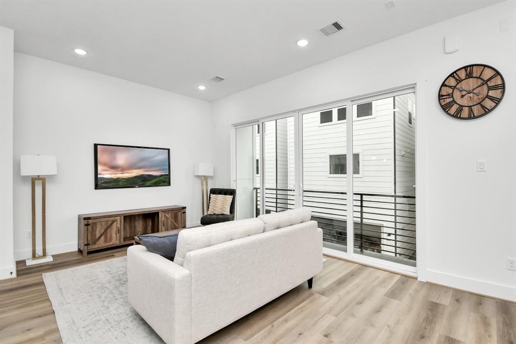 4804 Elysian Street, #D, Houston, TX 77009