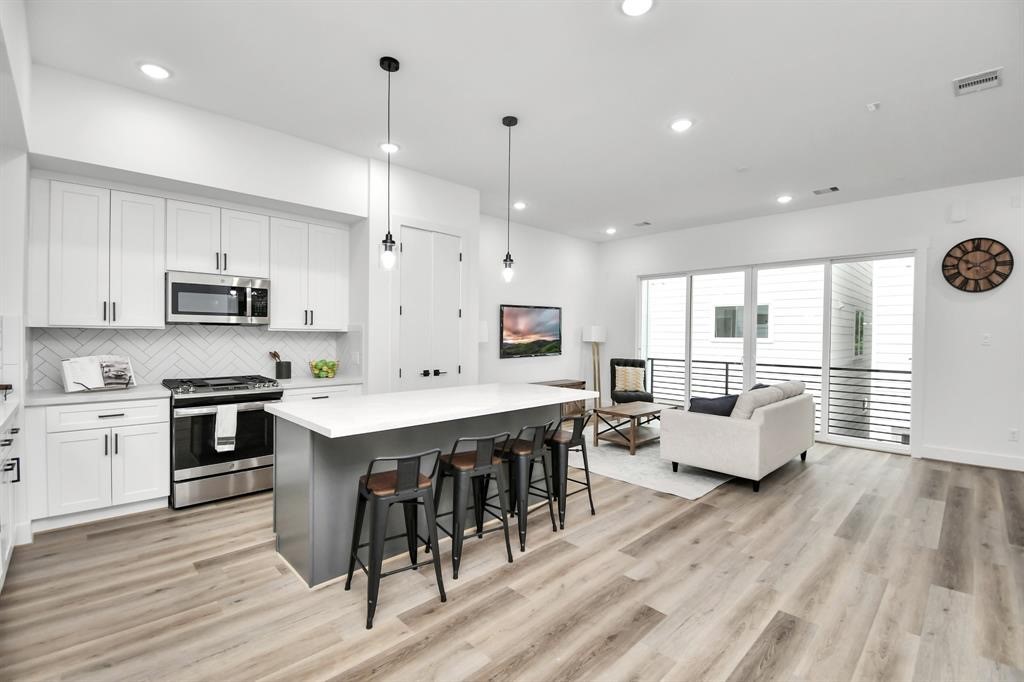 4804 Elysian Street, #D, Houston, TX 77009
