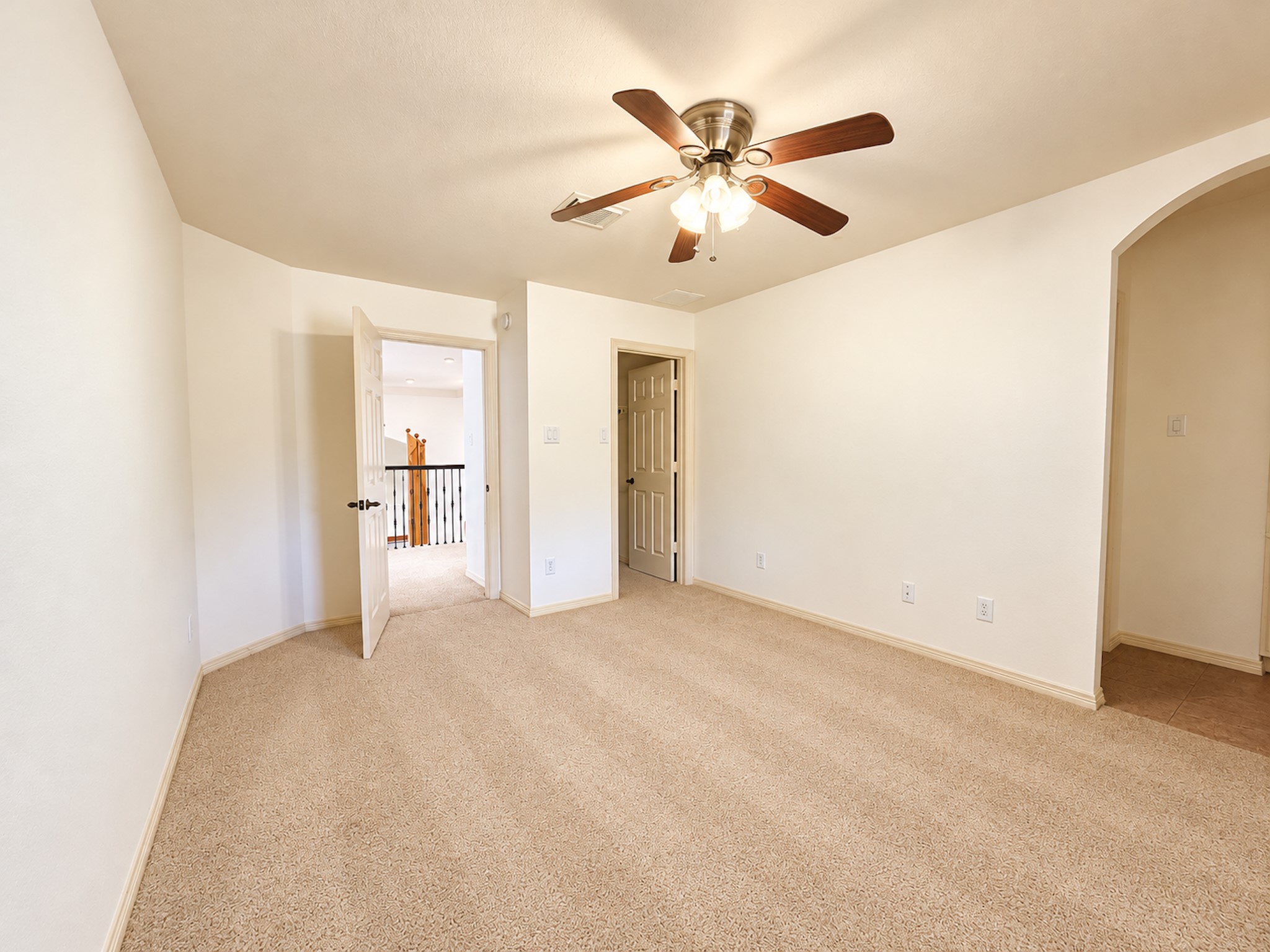 Upstair bedroom 1