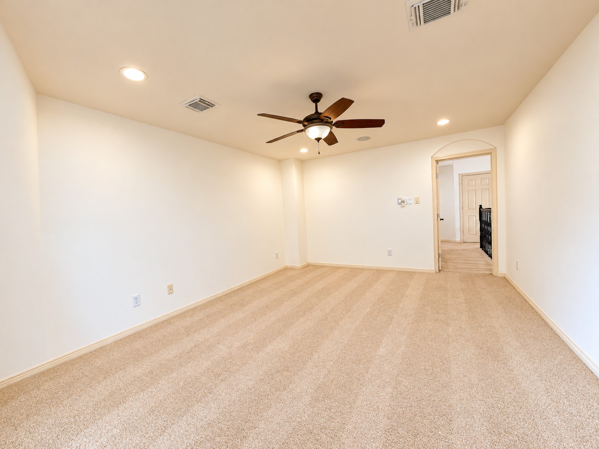 2514 Barcelona Way, League City, TX 77573