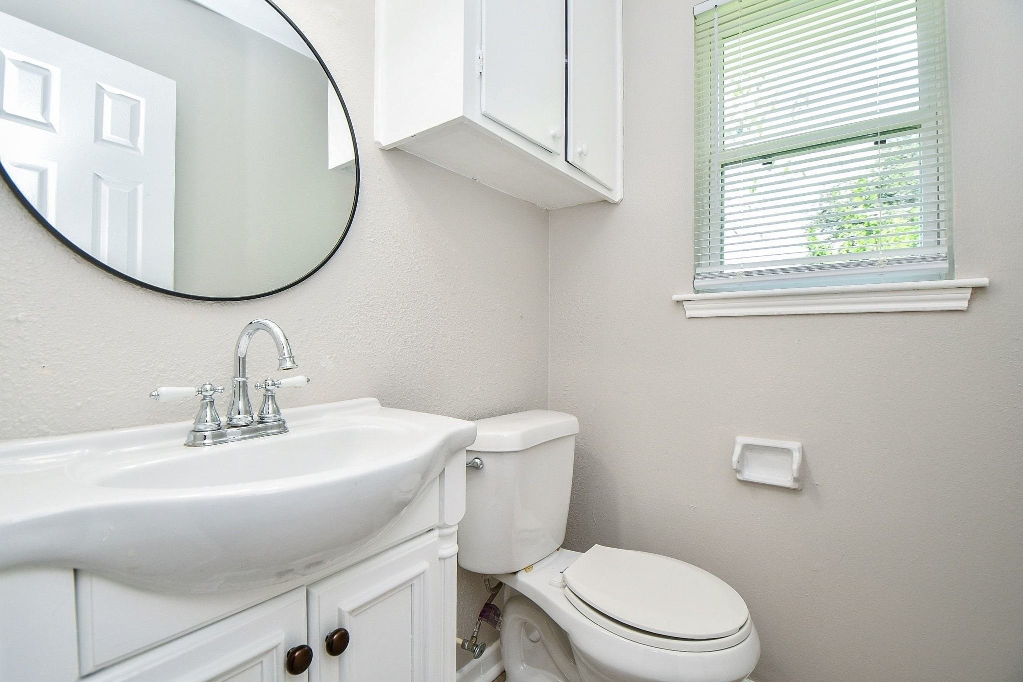 Half-bath in Primary bedroom.