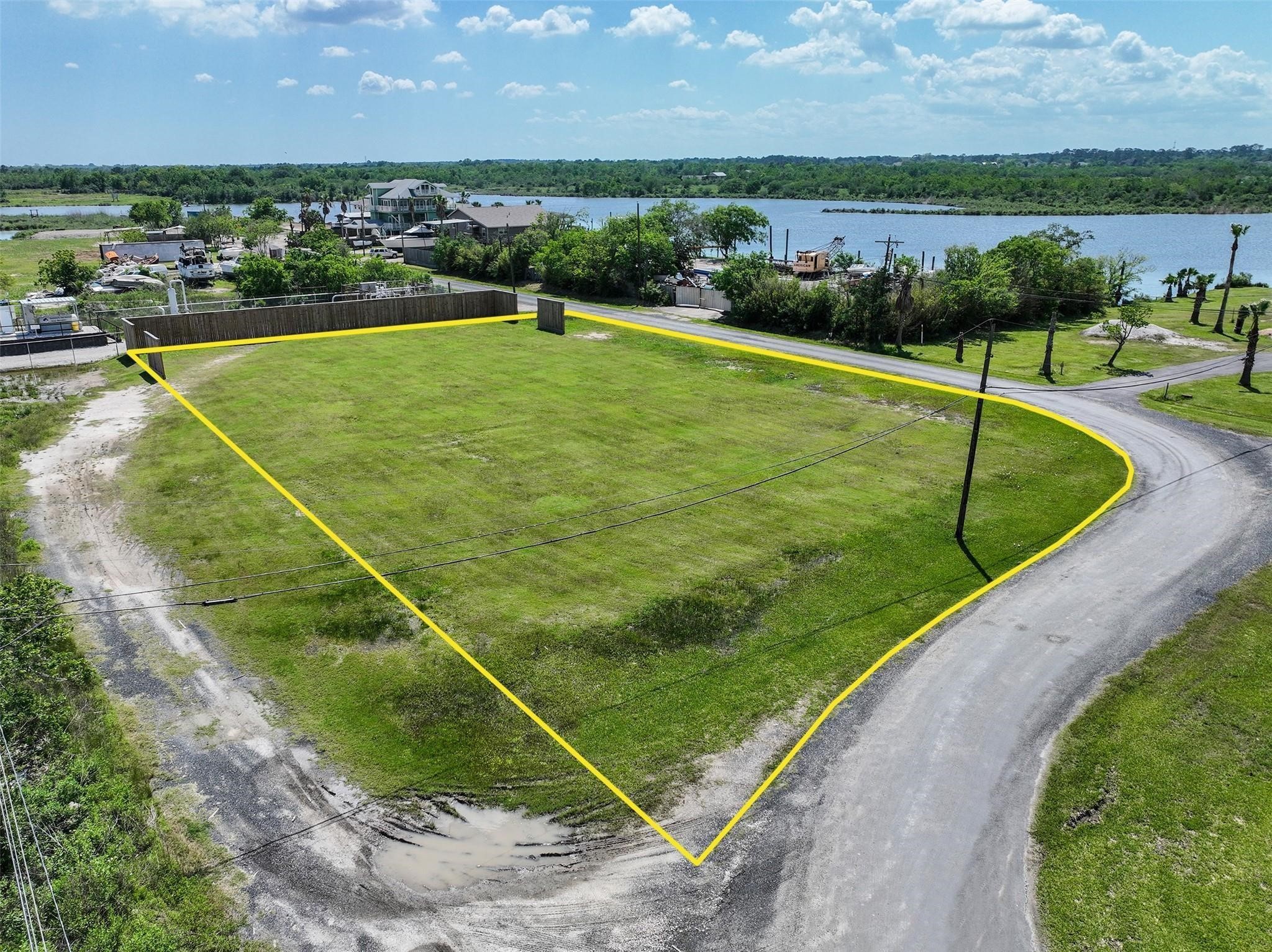 00 Wincrest, Dickinson, TX 77539 00 Wincrest, Dickinson, TX 77539