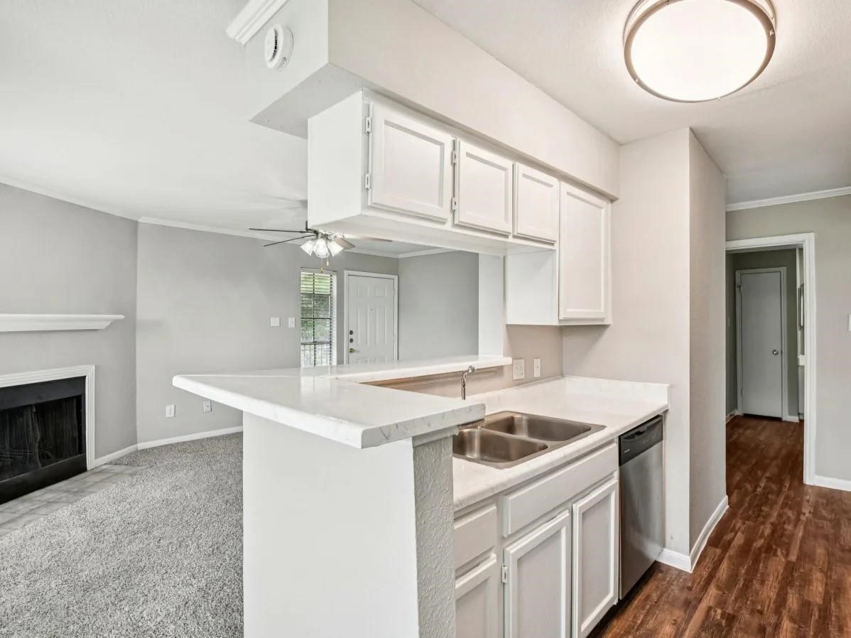4211 Clay Hill Drive, #404, Houston, TX 77084