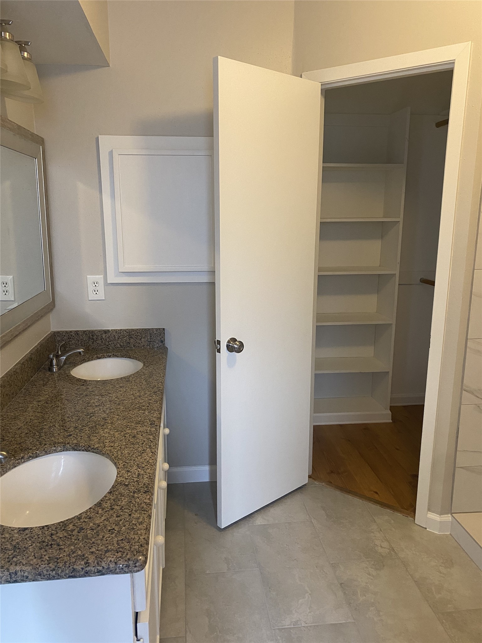 6202 Elkwood Forest Drive, Houston, TX 77088