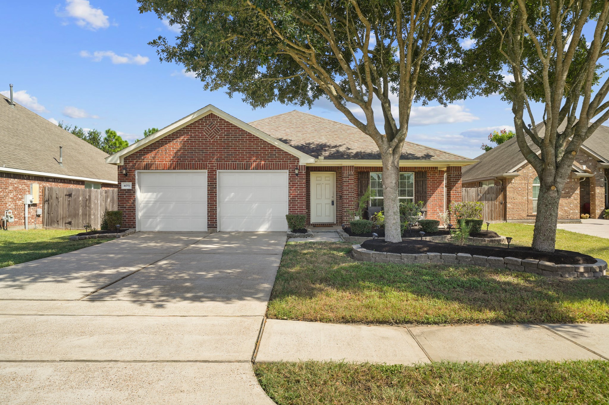 4051 Conifer Drive, Dickinson, TX 77539