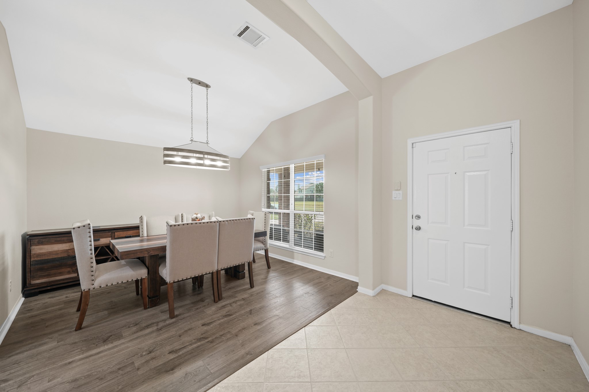 4051 Conifer Drive, Dickinson, TX 77539