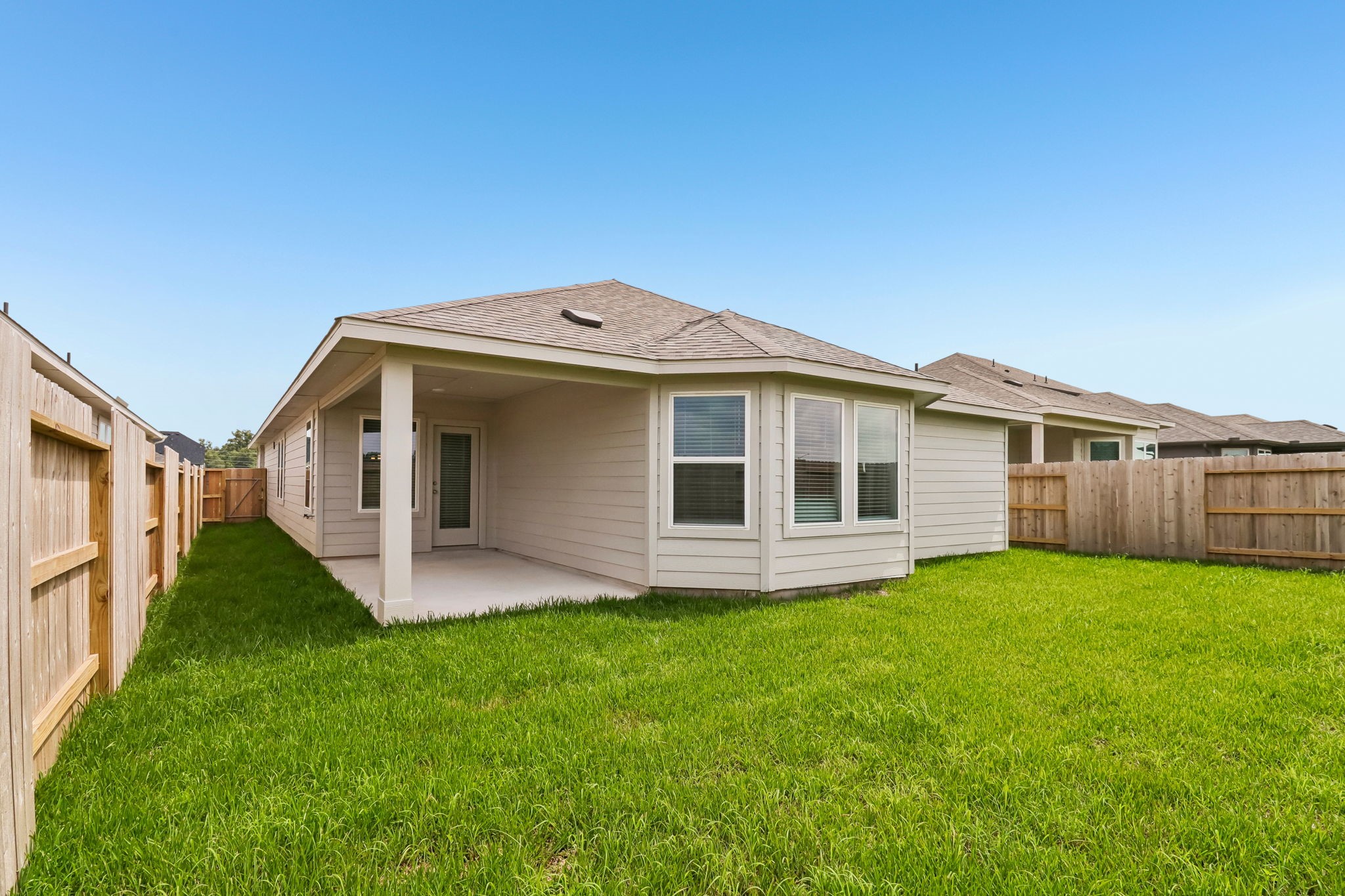 1218 Romany Fields Drive, Huffman, TX 77336