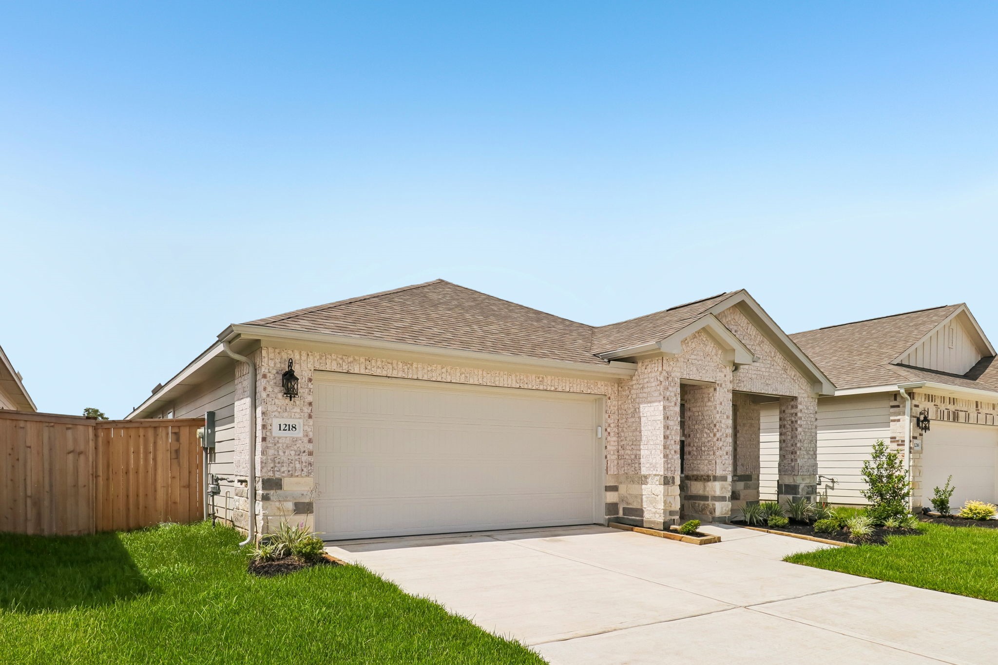 1218 Romany Fields Drive, Huffman, TX 77336