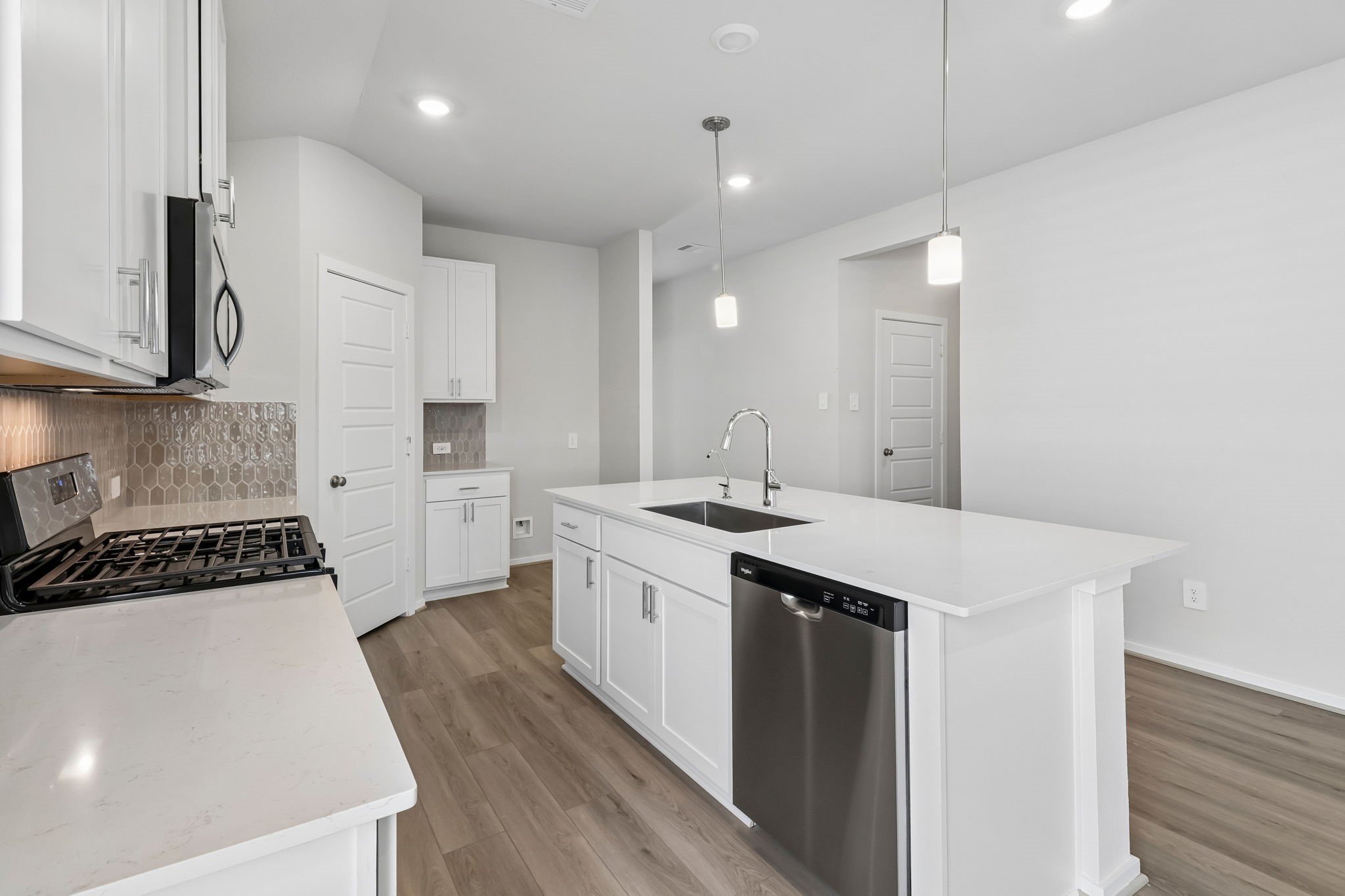 1218 Romany Fields Drive, Huffman, TX 77336