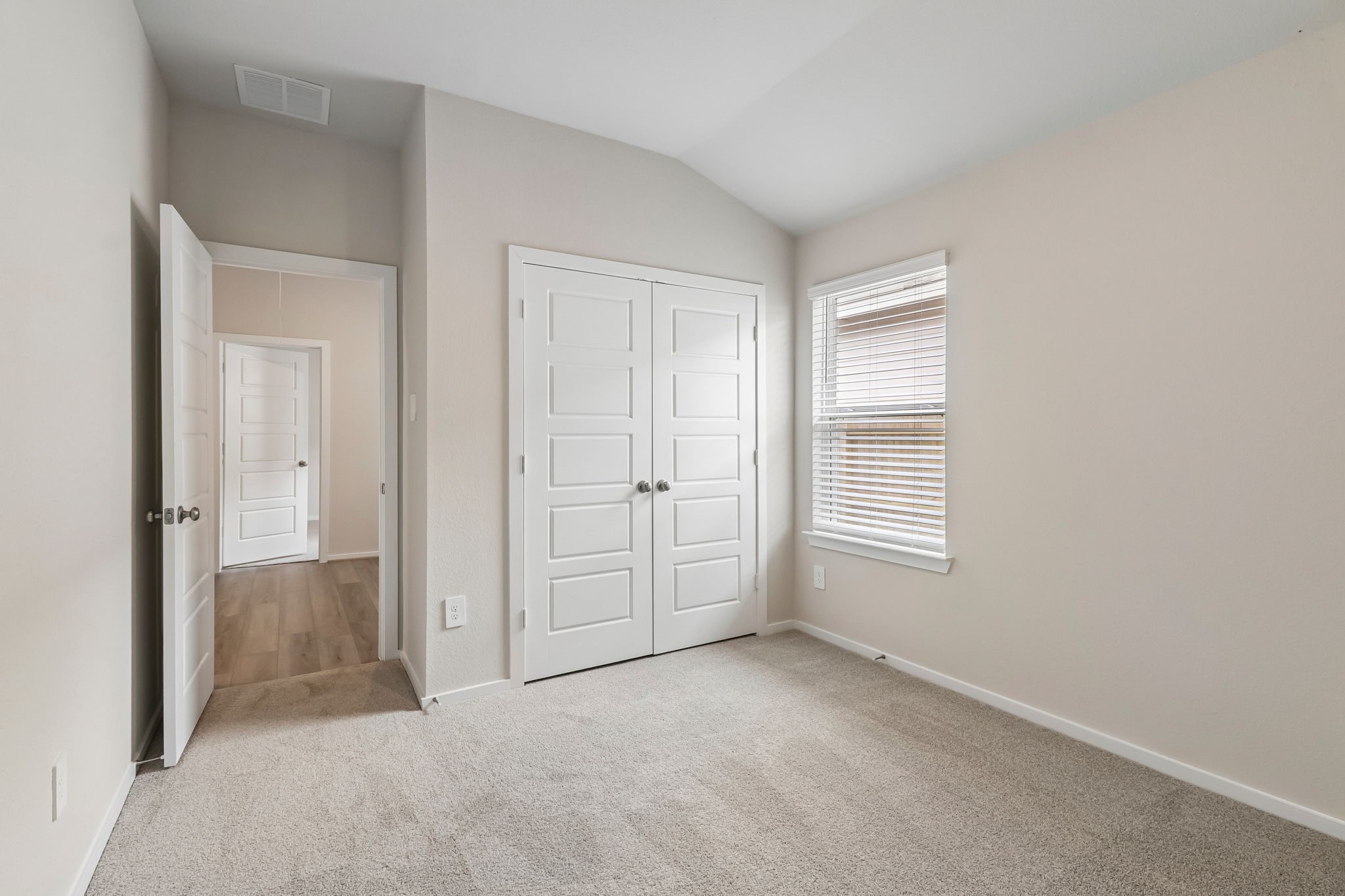 1218 Romany Fields Drive, Huffman, TX 77336