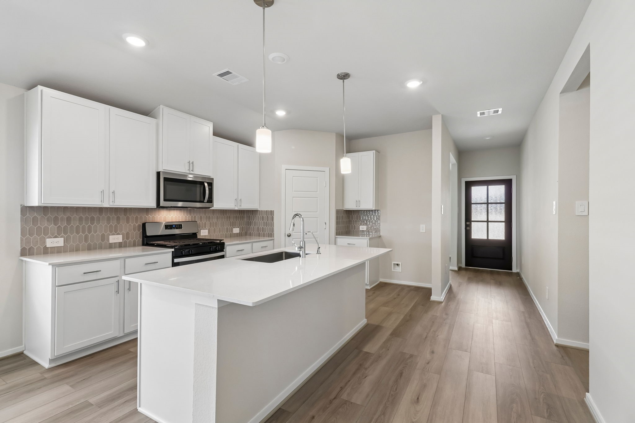 1218 Romany Fields Drive, Huffman, TX 77336